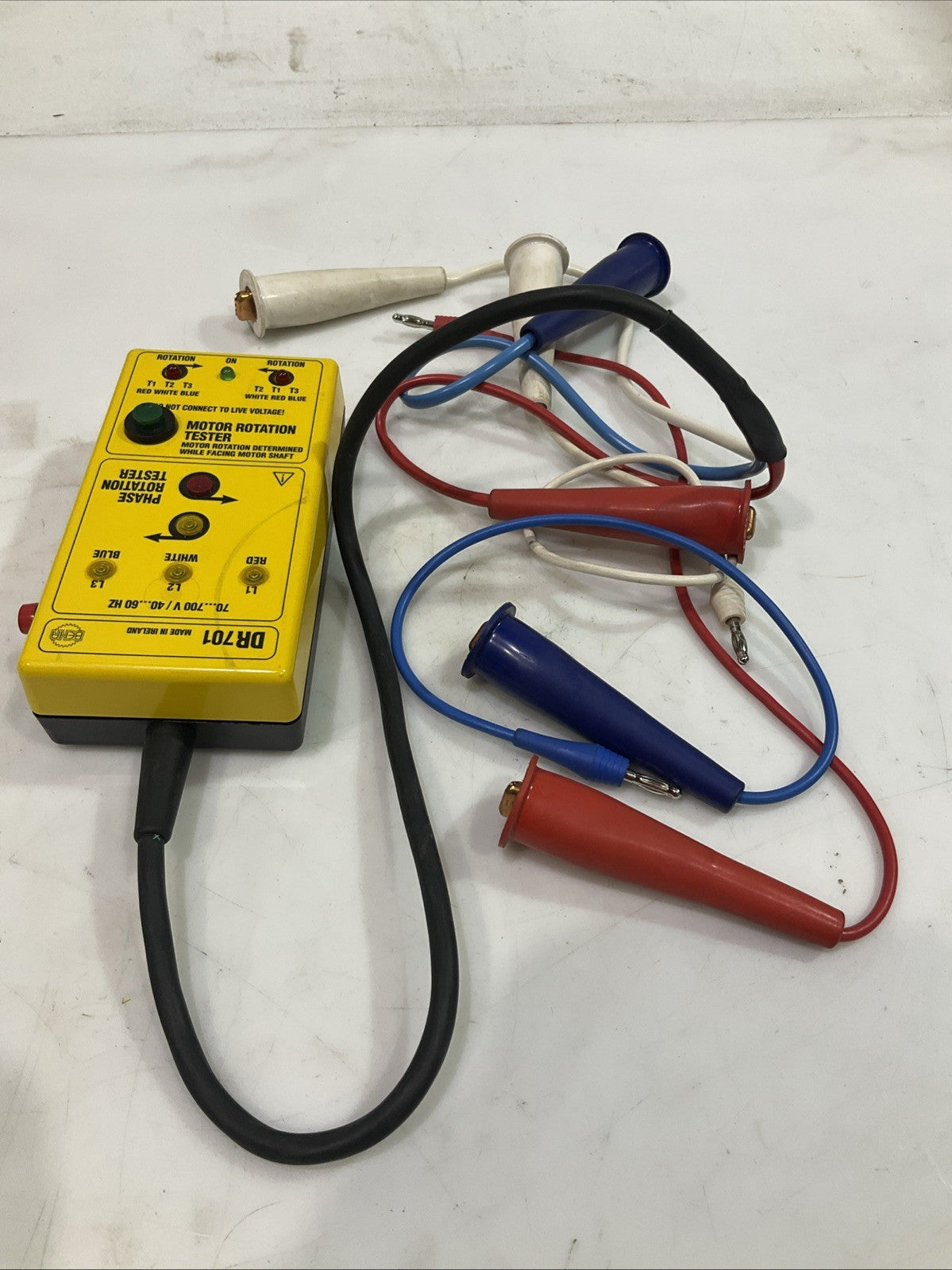 GREENLEE   DR701  PHASE  ROTATION  TESTER  AND SEQUENCE  INDICATOR  T2M