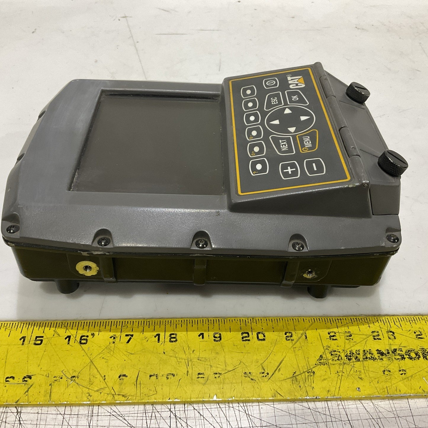 CAT CD550A 36589-85 CAB MOUNT DISPLAY CONTROL BOX T2M