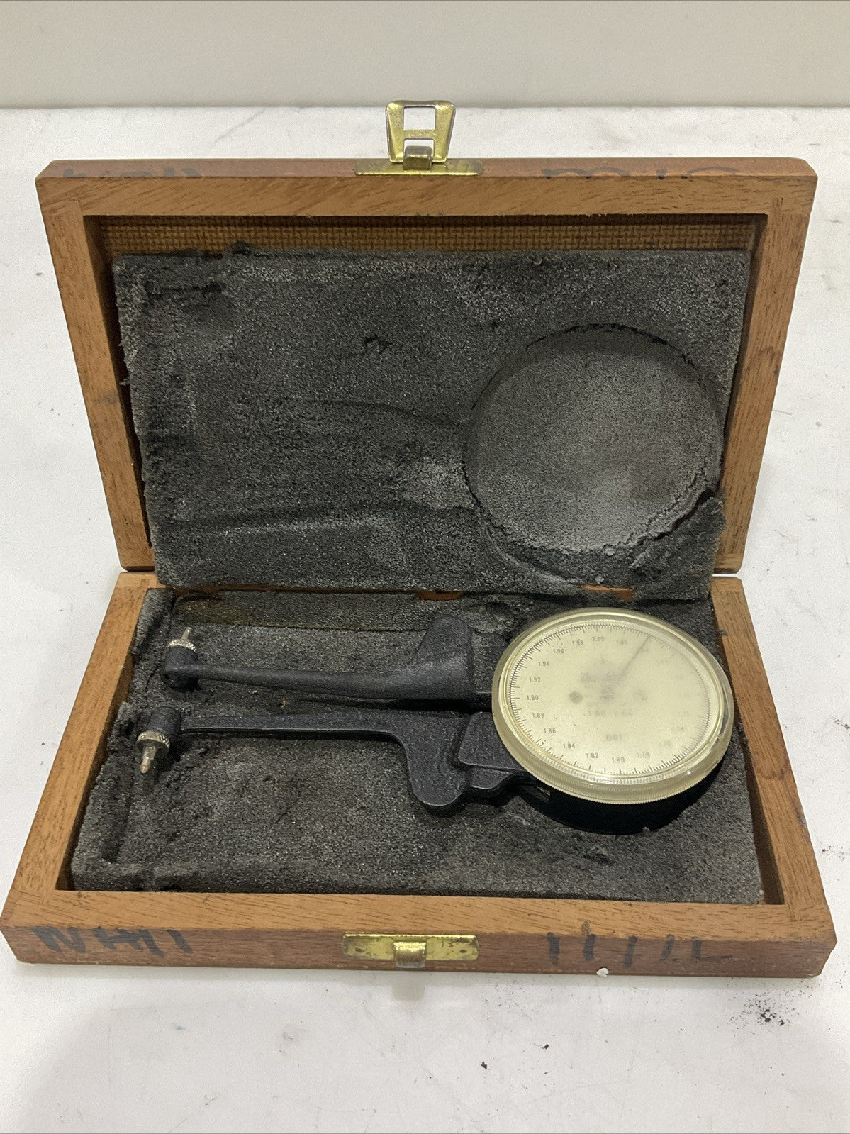 WILSON QUICKTEST TWM0002 WALL MICROMETER 1.60-2.0 T2M
