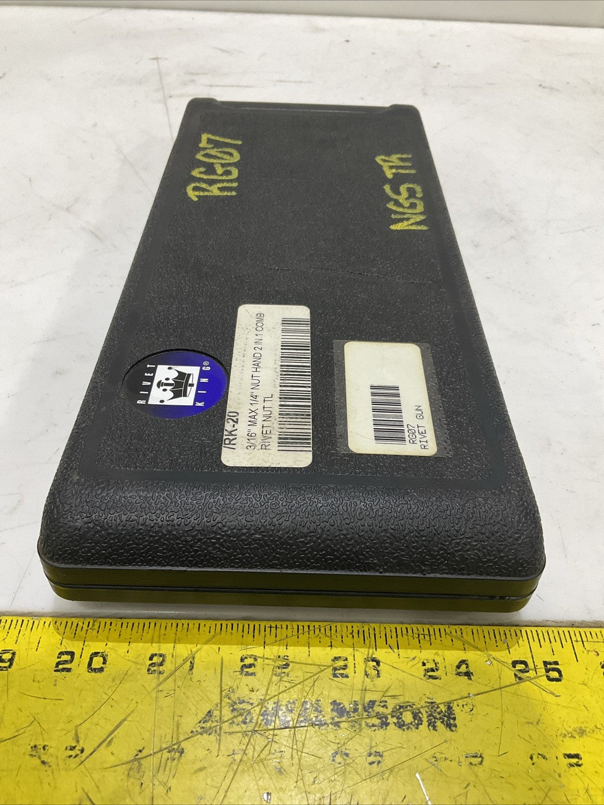 RIVET KING RK-20 RIVET GUN 3/16 IN MAX 1/4 IN NUT HAND 2 IN 1 COMB RIVET NUT T2M