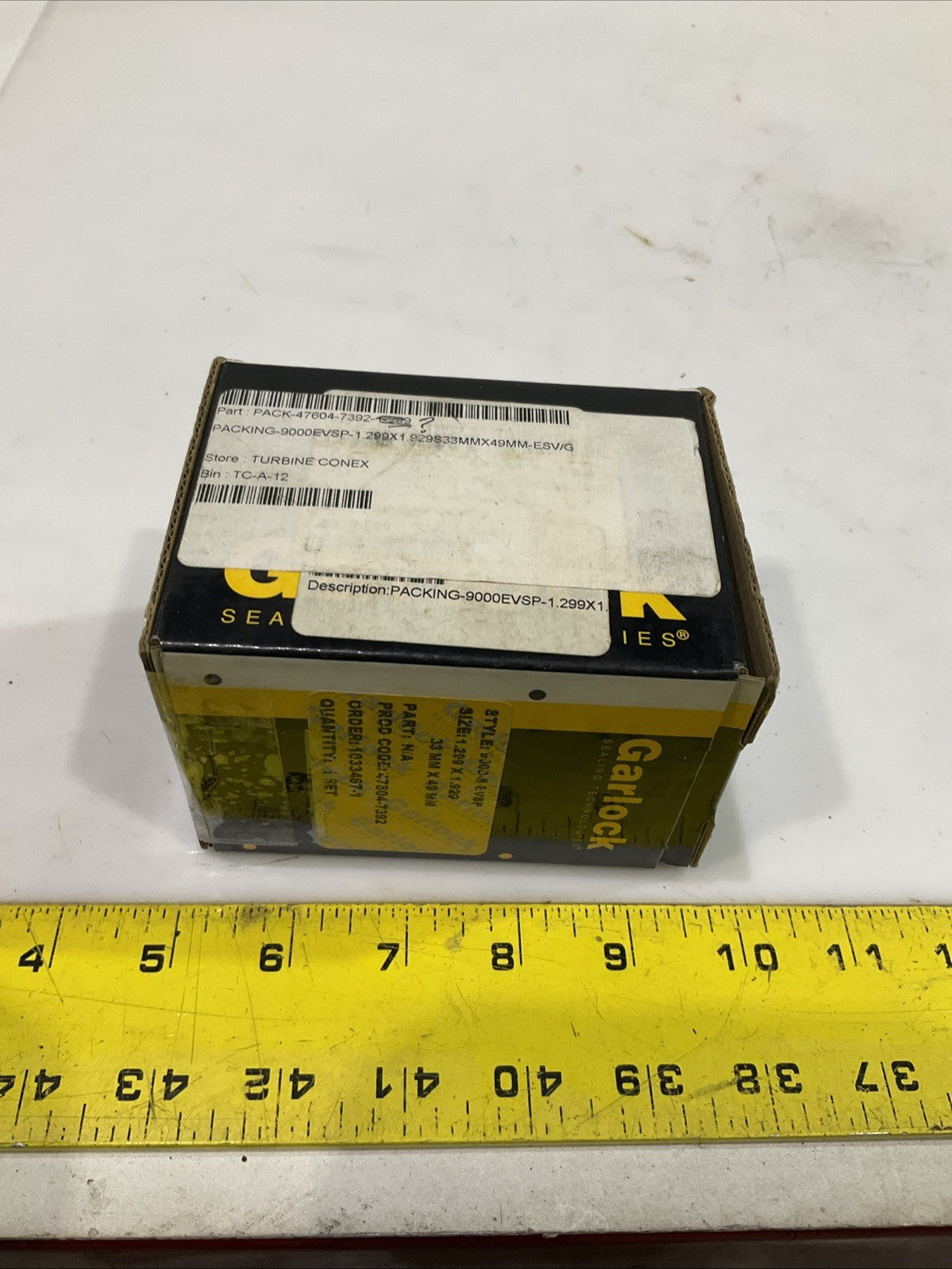 GARLOCK  9000-S-EVSP-1  PACKING SEAL  1.299X1.929 33MMX49MM   T2M