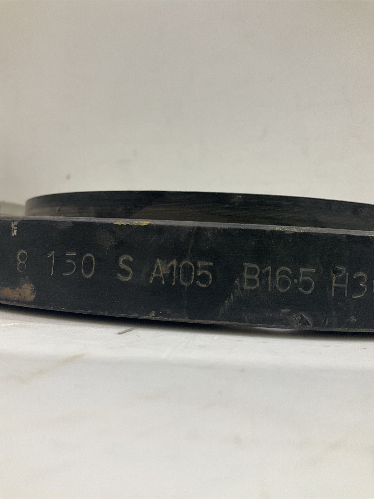 INDIA-RNG  8-150 SA105B165 H3006 CARBON  STEEL FLANGE  T2M