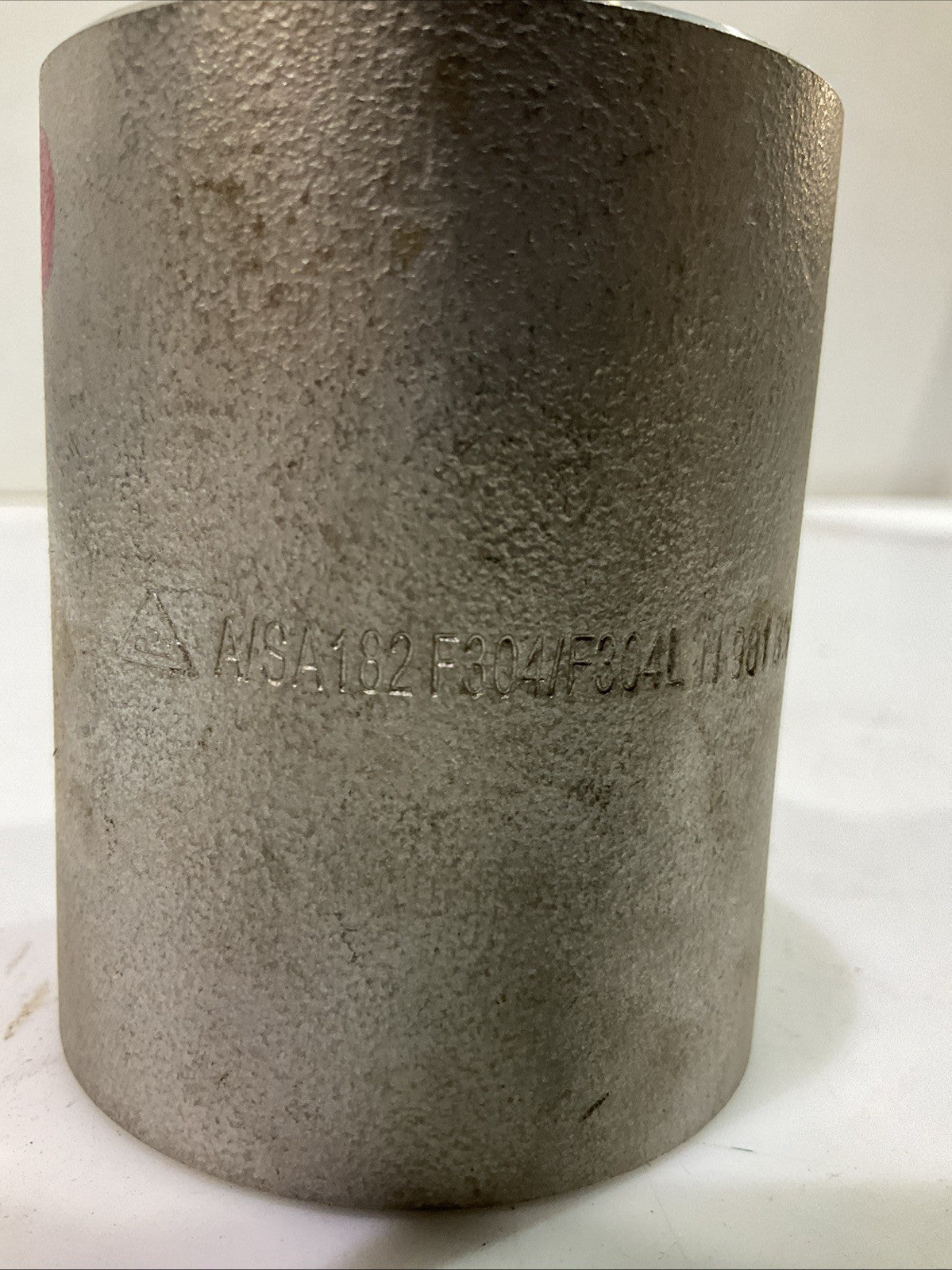 TAIWAN  A/SA182F304/F304LN 981B16 3M  1-1/2  STAINLESS STEEL COUPLING  QTY 3 T2M