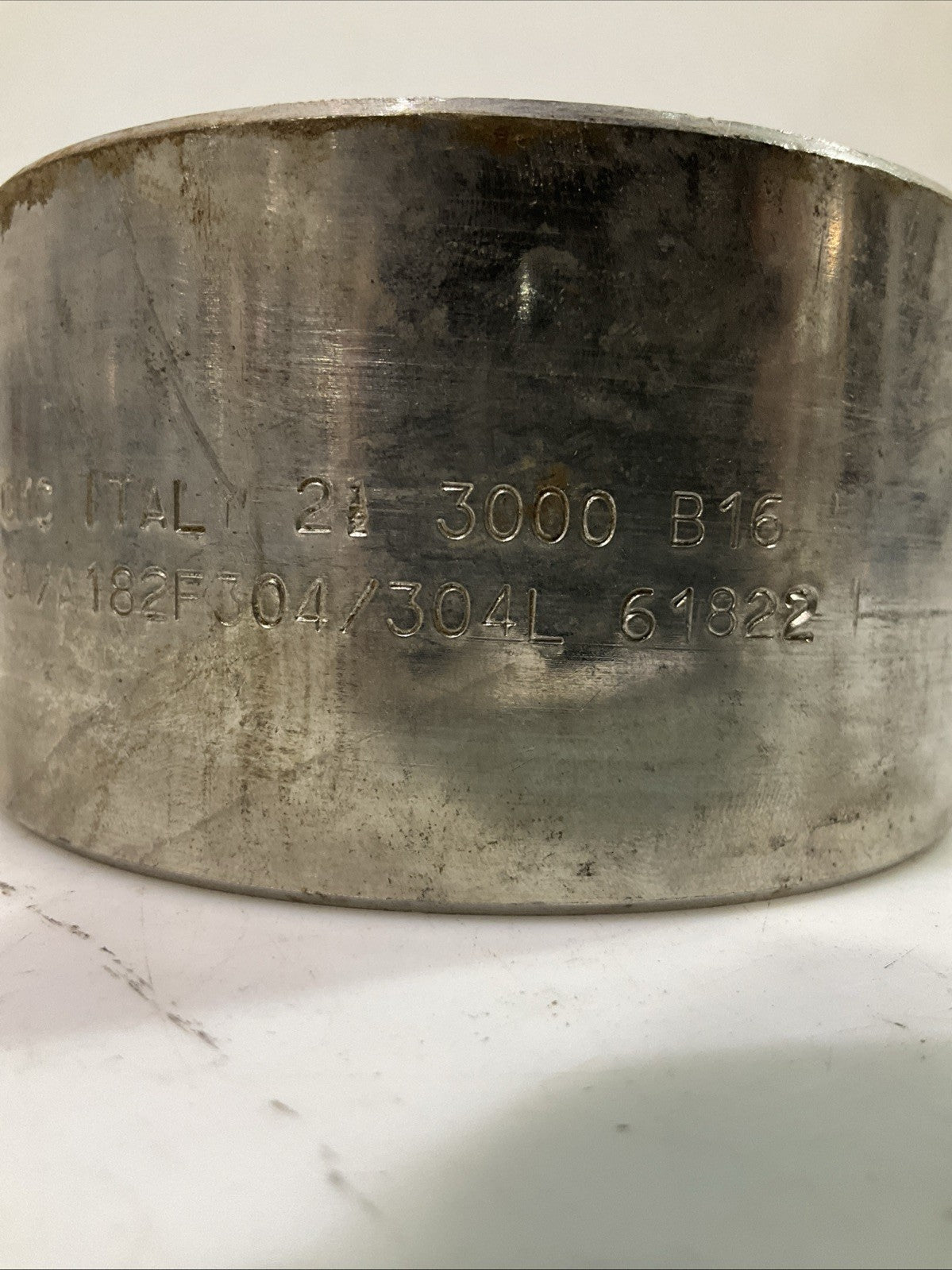 OMC ITALY  21-3000B16 SA/A182F304/304L 61822  COUPLING FITING VALVE   T2M