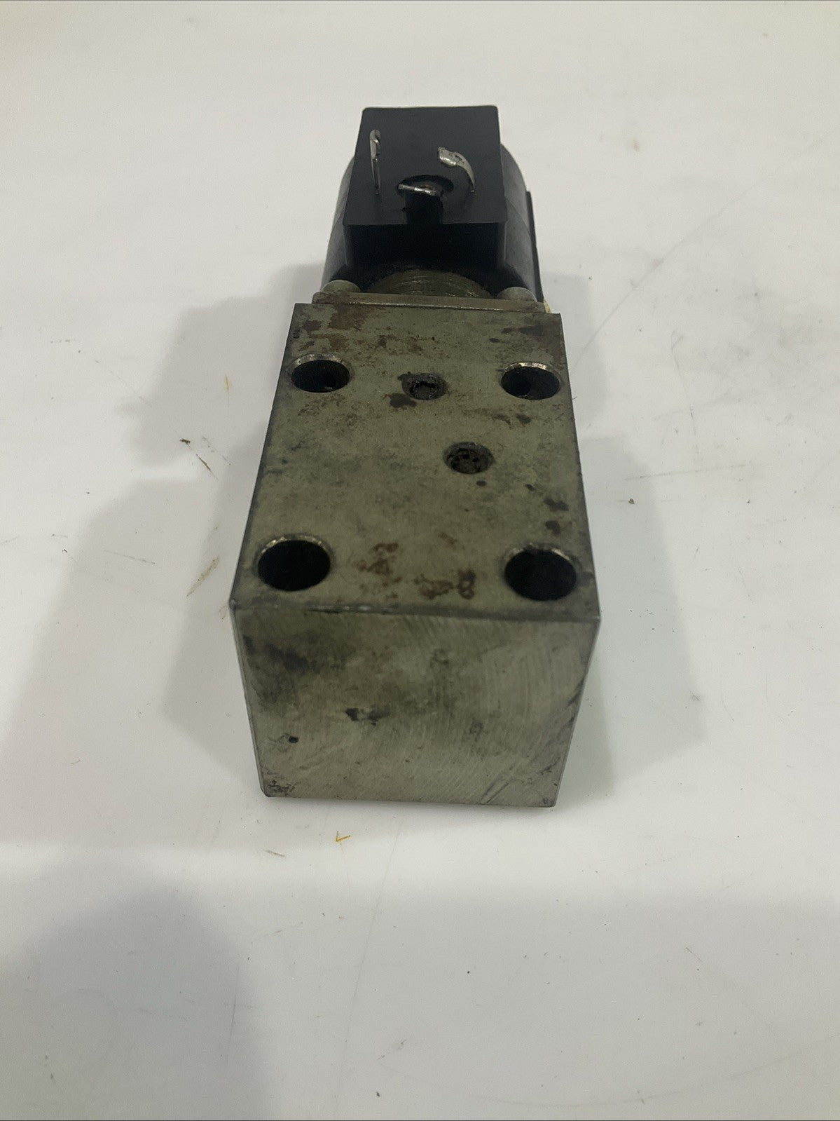 VICKERS  XFD50RH-AHD 400280012  HYDRAULIC MANIFOLD  BLOCK  T2M