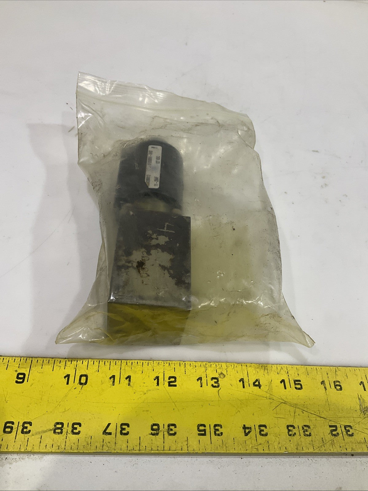 VICKERS  XFD50RH-AHD 400280012  HYDRAULIC MANIFOLD  BLOCK  T2M