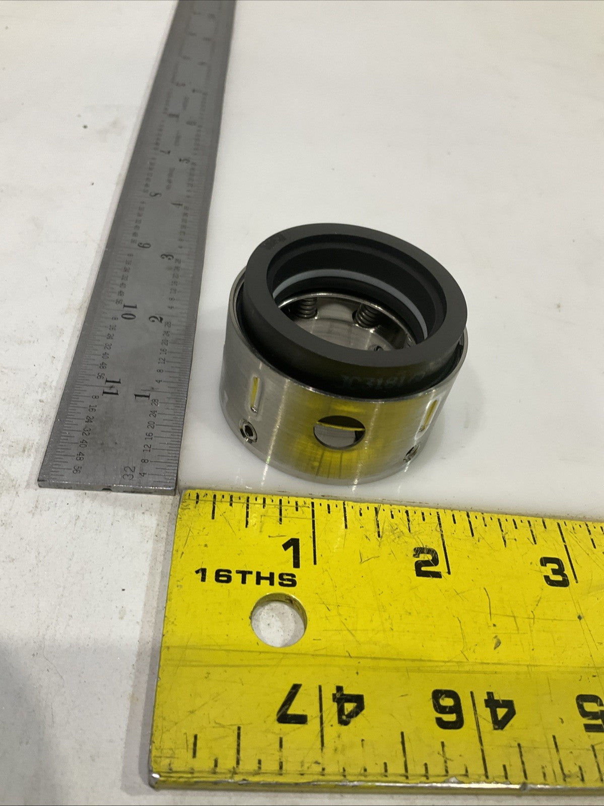 JOHN CRANE  MO2764  SEAL  HEAD ASSEMBLY  TYPE 8-1SIZE  1.25IN  Y2M