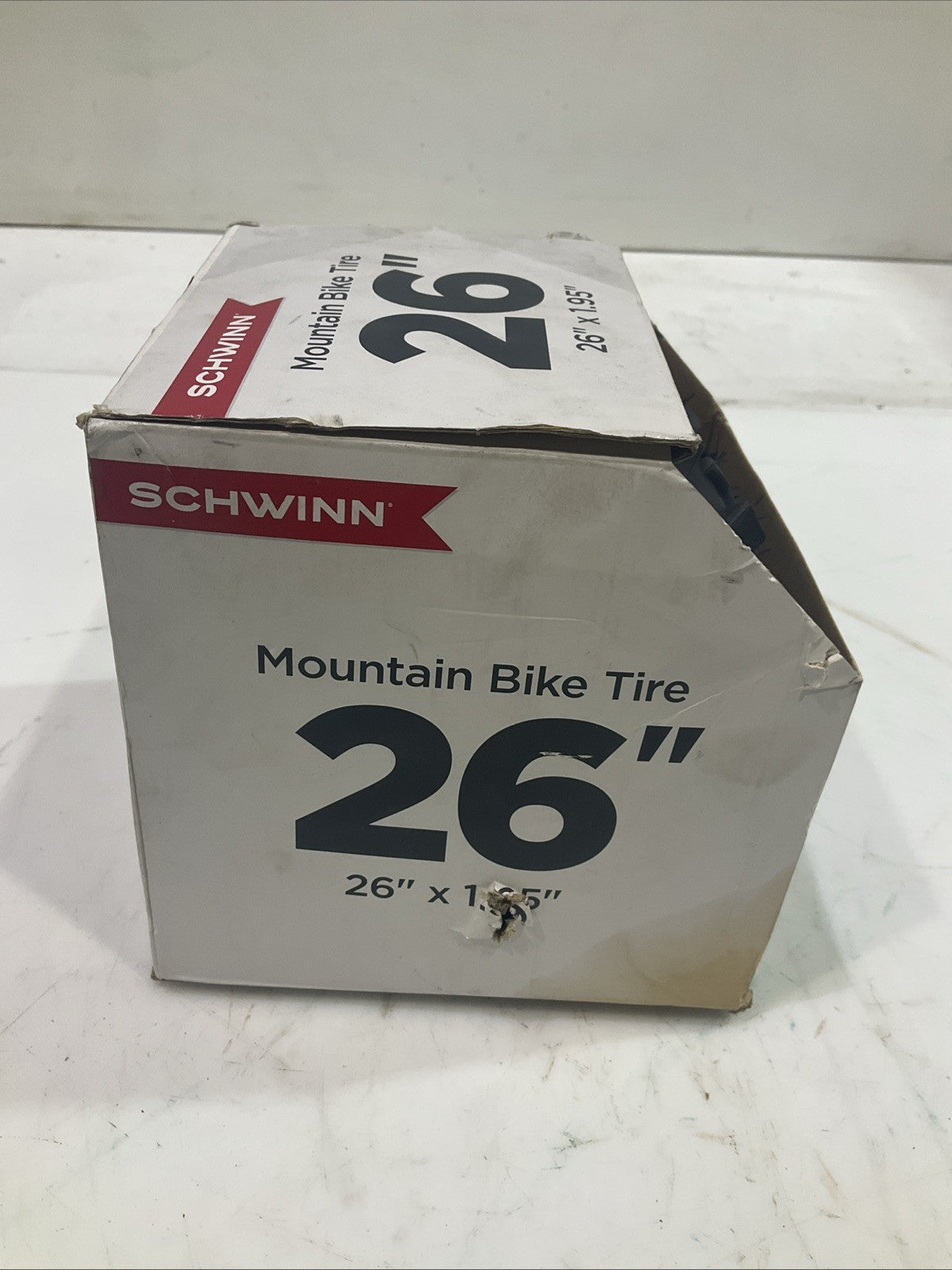 SCHWINN   26"  26X1.95   MOUNTAIN BIKE TIRE  Z2M