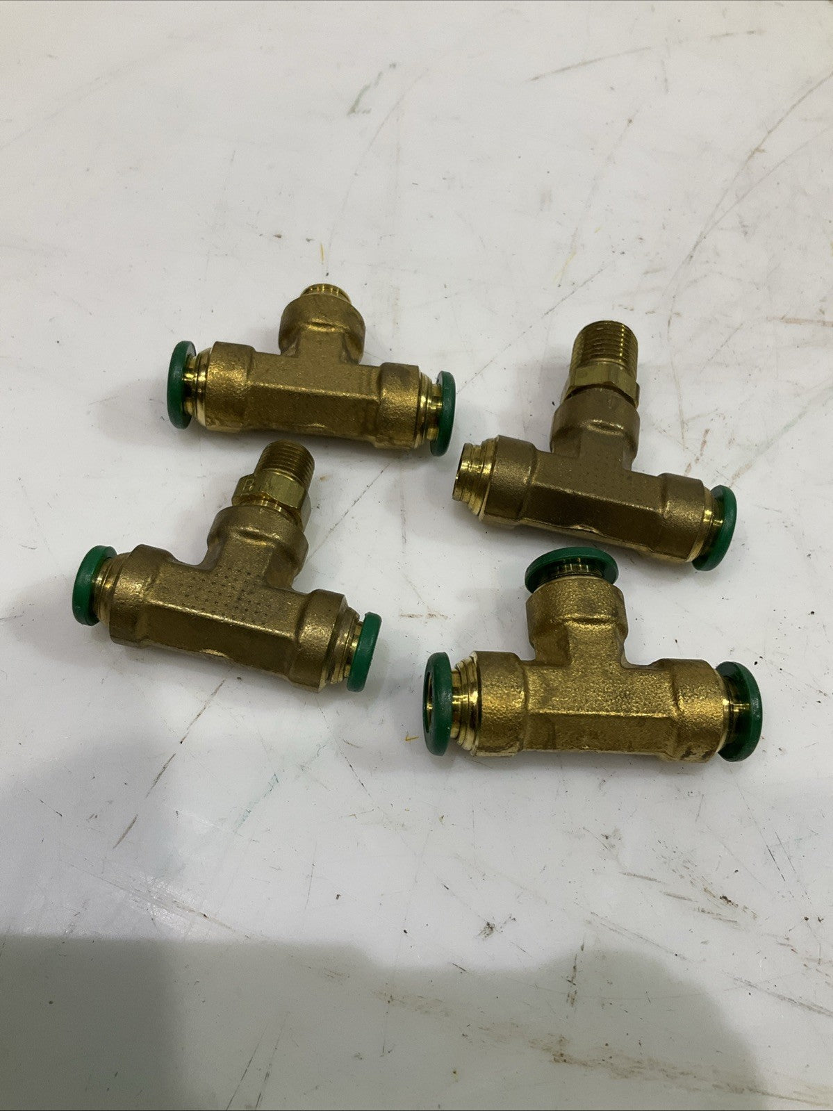 PARKER   X164PL-6  FLUID CONNECTOR  LOT OF 4 T2M