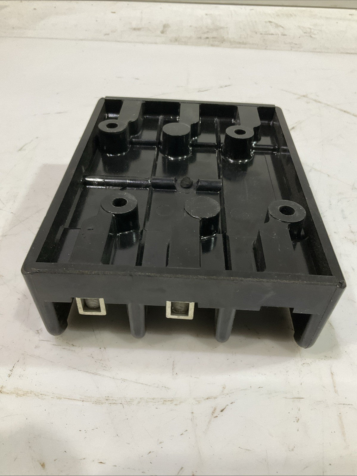 BUSS   IB0032  600V 30A  FUSE  HOLDER  T2M