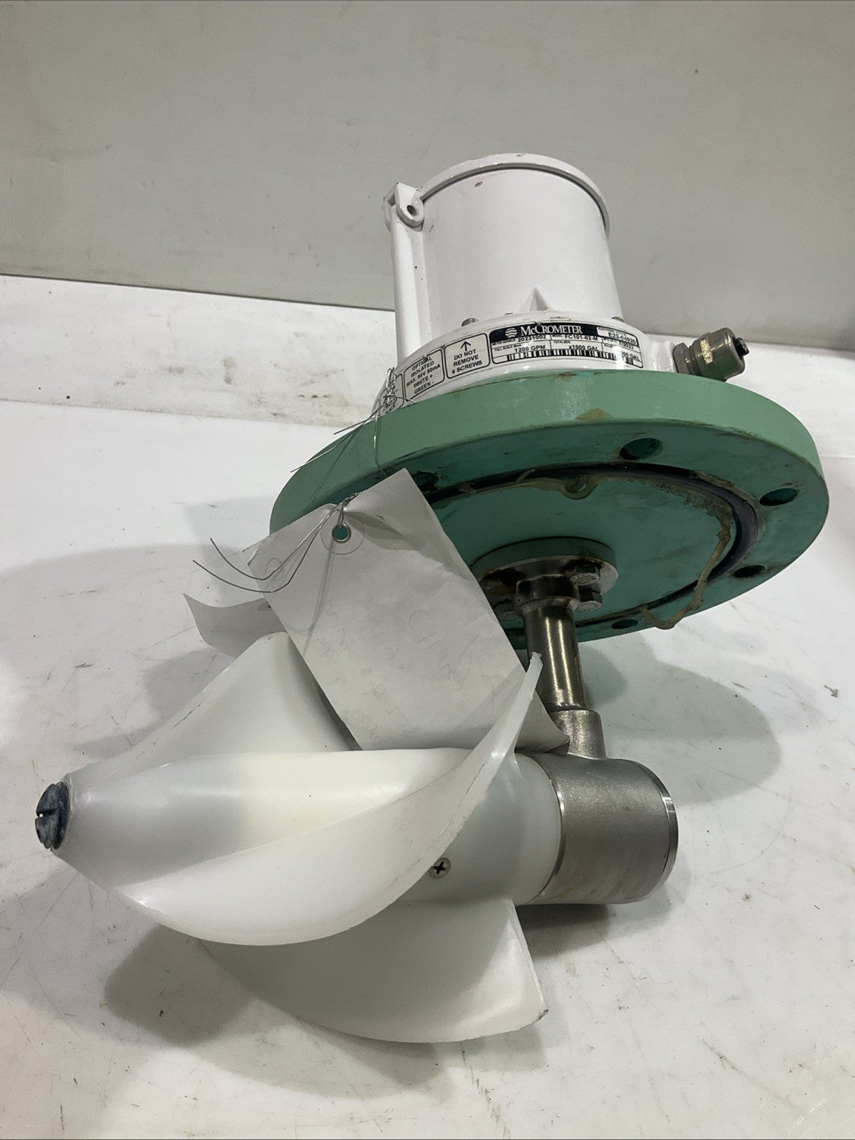 MCCROMETER FLOWCOM FC101-02-M  E23-04920 PROPELLER  FLOW METER  K2M