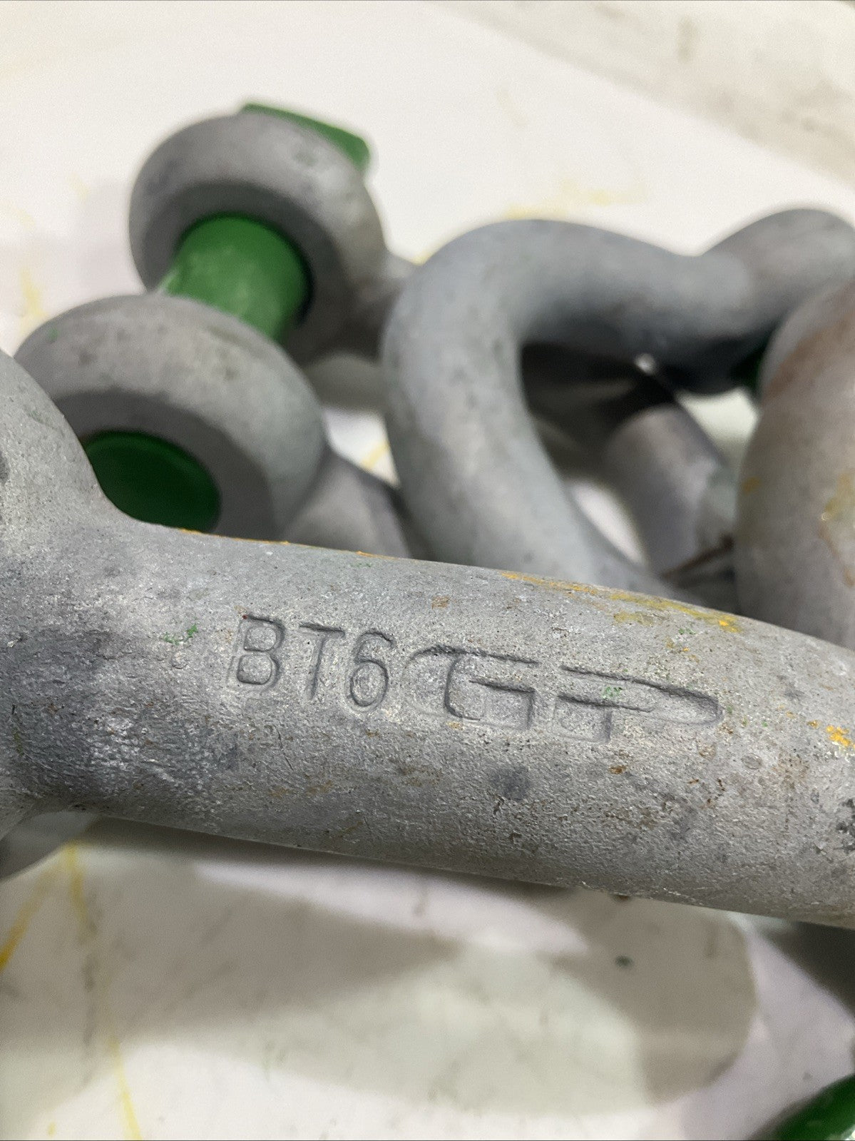 8.5TON BT6GP  RIGGING AND LIFTING  SHACKLES LOT OF 5  A9T