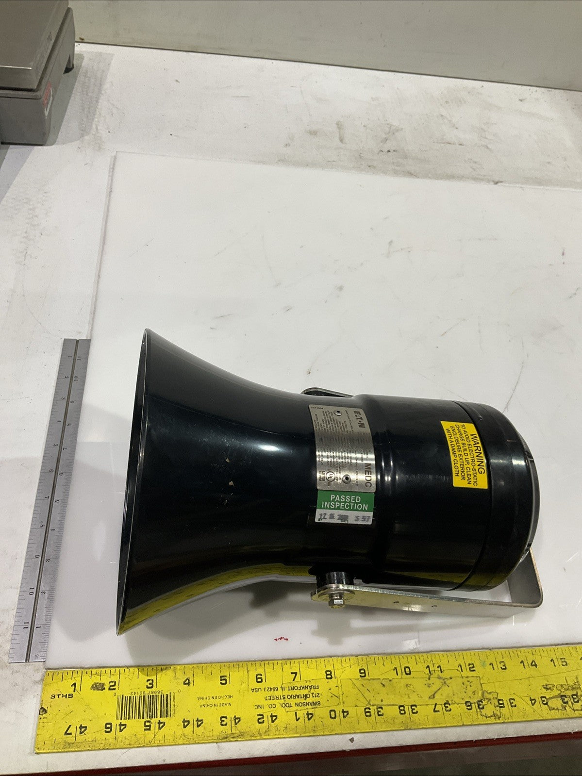 EATON-MEDC   DB4BG  25W EXPLOSION  PROOF  LOUDSPEAKER RANGE  A9T