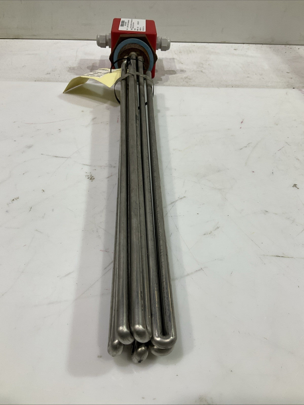 SCHNIEWINDT  3KW IMMERSION HEATER  SCREW IN TYPE  EHK09 50/60HZ  J8K