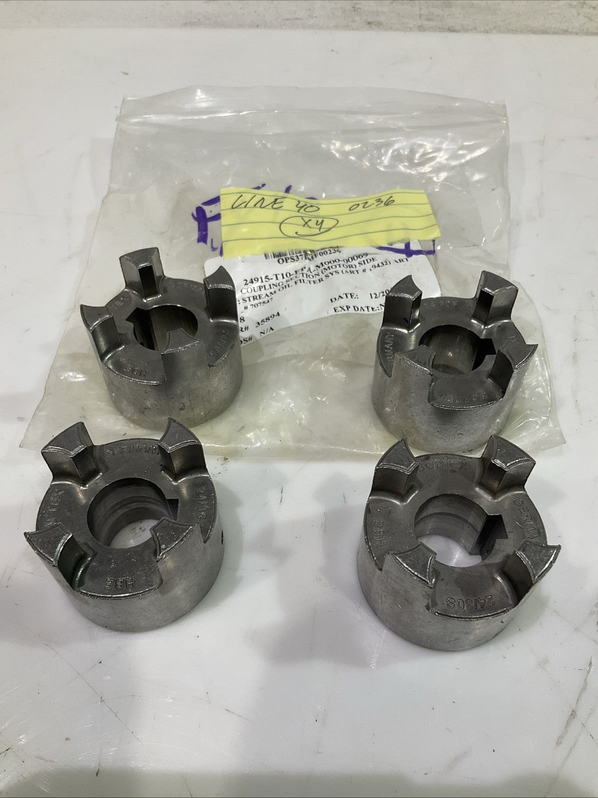 HBE SOFTEX  24/30S  FLANFE  COUPLING  JAW  LOT OF 4  J8K
