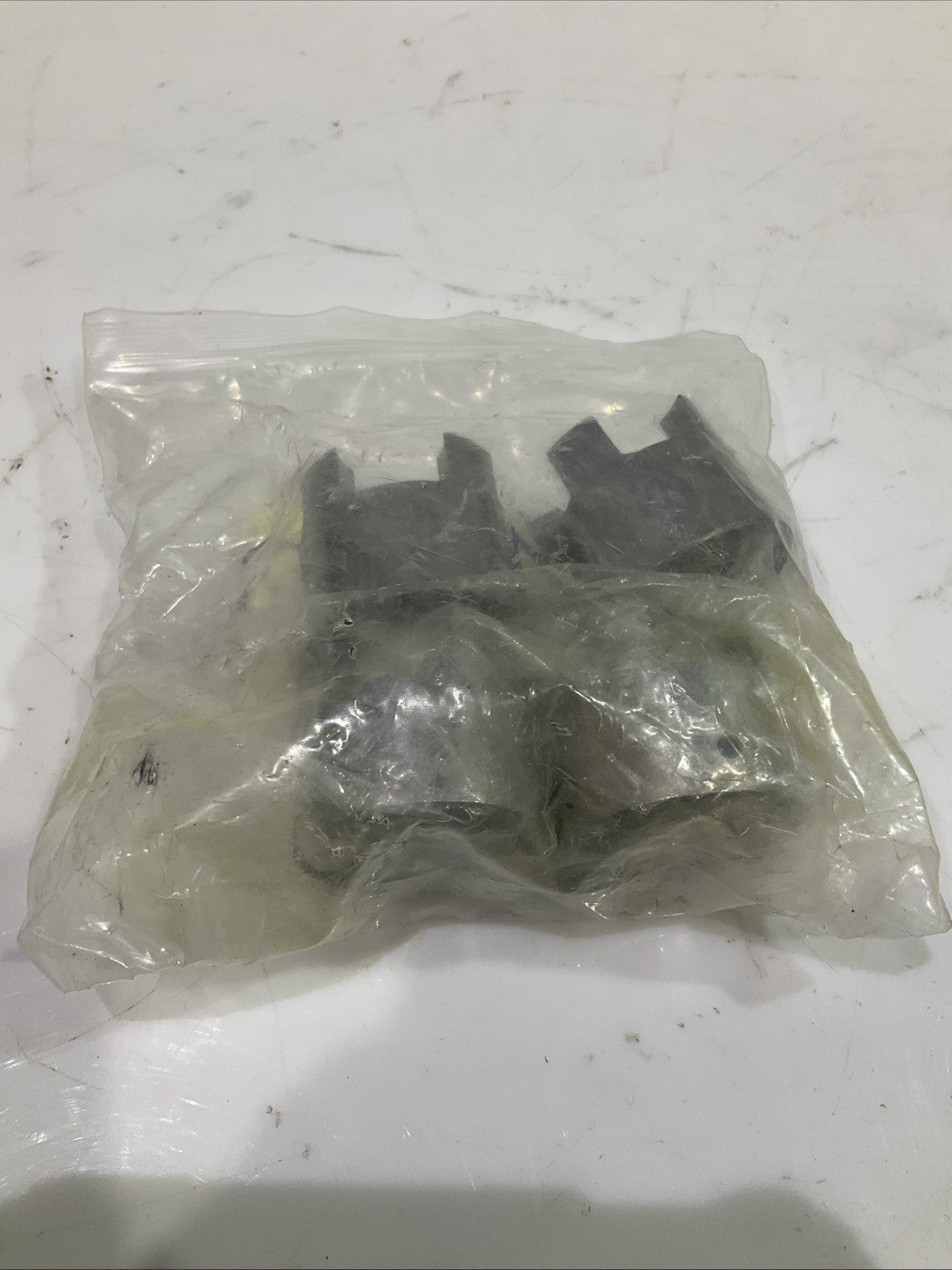HBE SOFTEX  24/30S  FLANFE  COUPLING  JAW  LOT OF 4  J8K