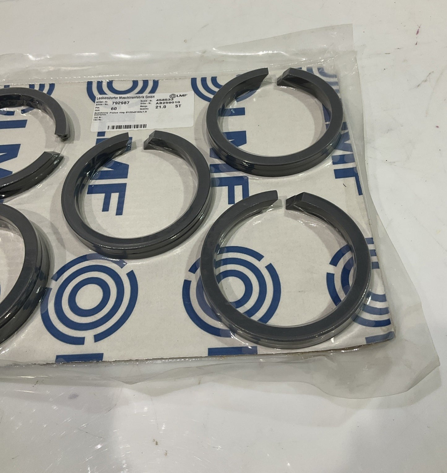 LMF  792987  458533 PISTON CYLINDER  RING 122X102X7.9MM  LOT OF 5  J8K