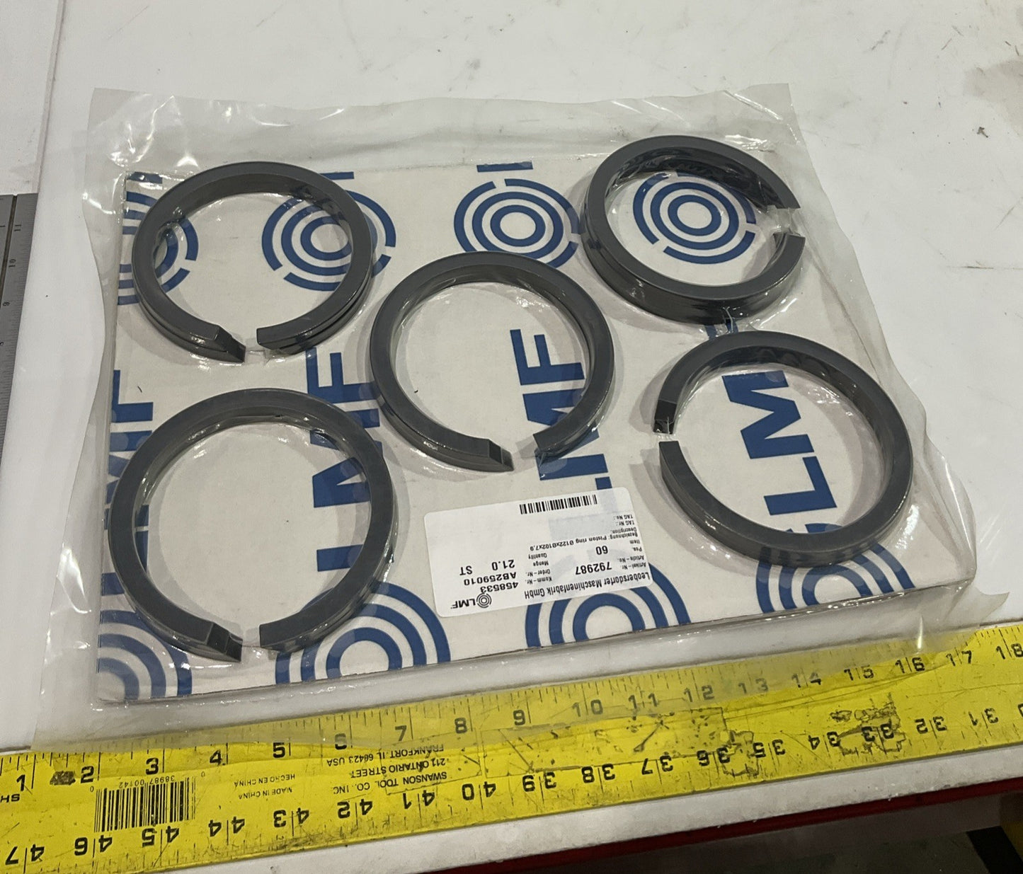 LMF  792987  458533 PISTON CYLINDER  RING 122X102X7.9MM  LOT OF 5  J8K