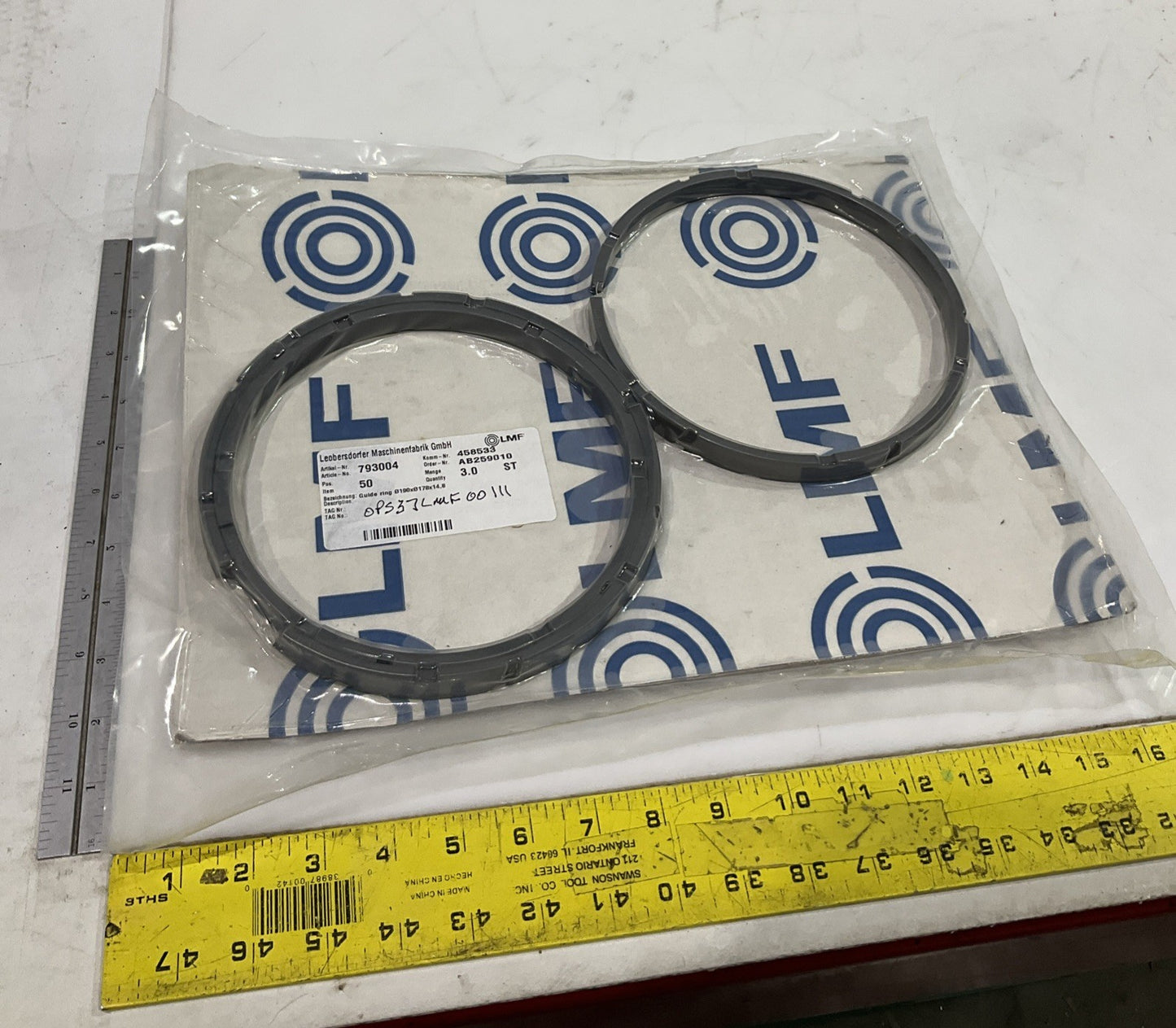 LMF  793004  GUIDE  RING  190X178X14.8  LOT  OF 3  J8K