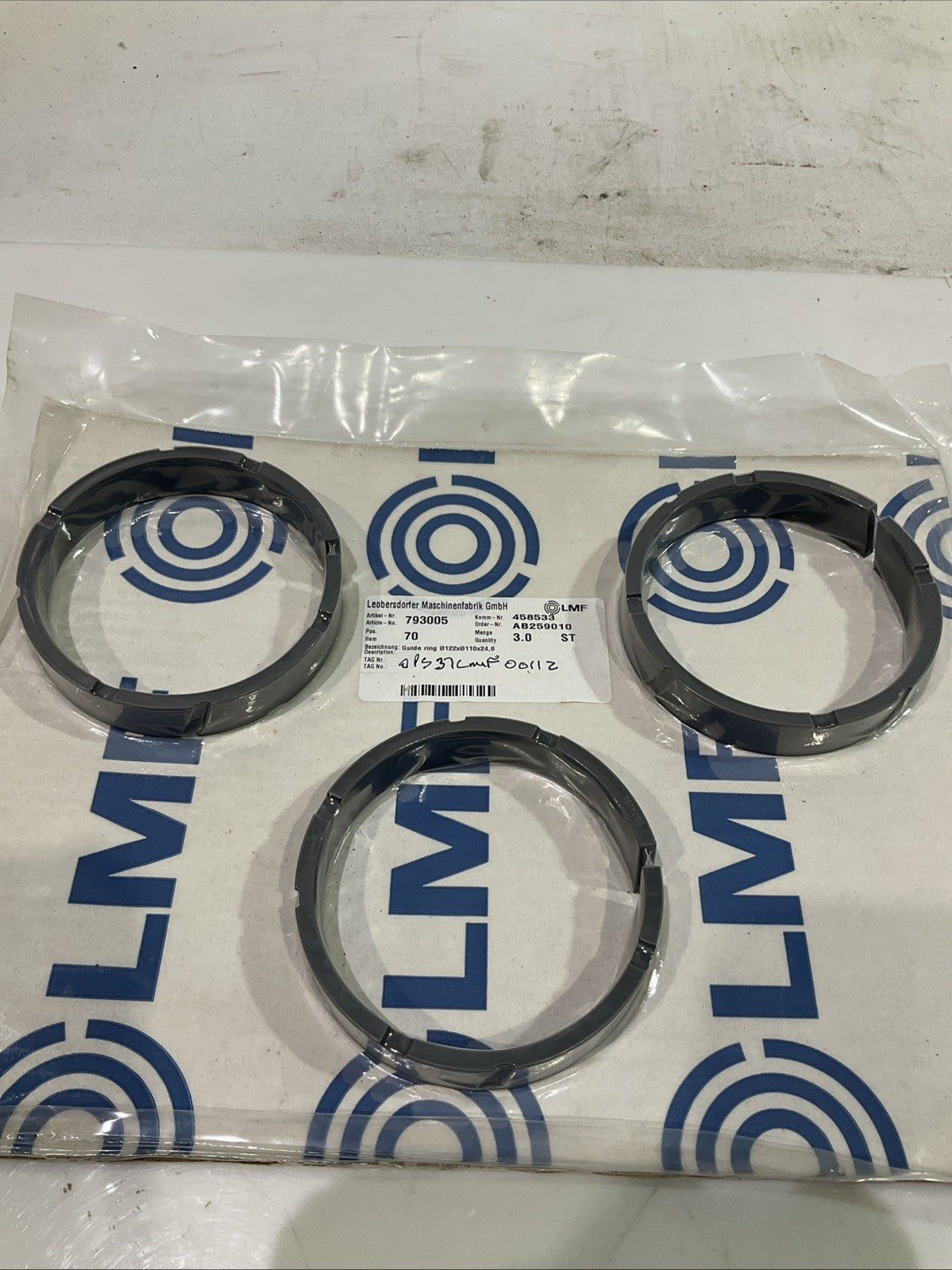 LMF  793005  GUIDE RING  122X110X24.6  LOT OF  3  J8K