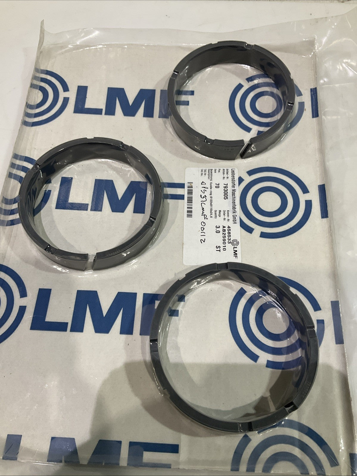LMF  793005  GUIDE RING  122X110X24.6  LOT OF  3  J8K