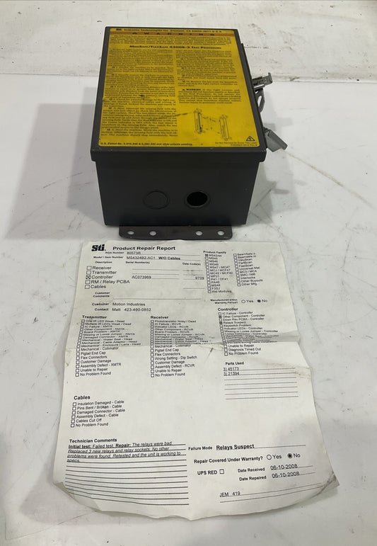 STI  MS432B2-AC1-15X-05R-U LIGHT CURTAIN CONTROLLER CIRCUIT BOARD BOX 115VAC Y2M