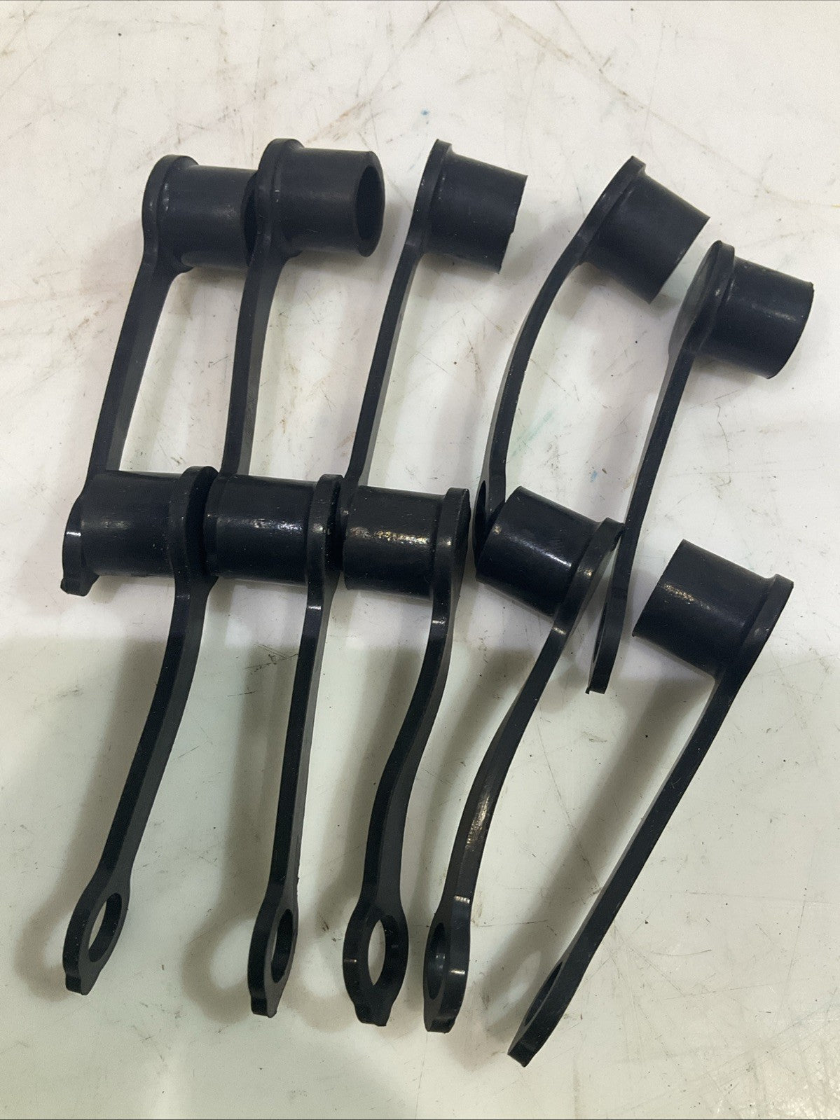 PARKER   PD6-285   QUICK  1/8  BODY DUST CUP DIVISION  LOT OF 10  Y2M