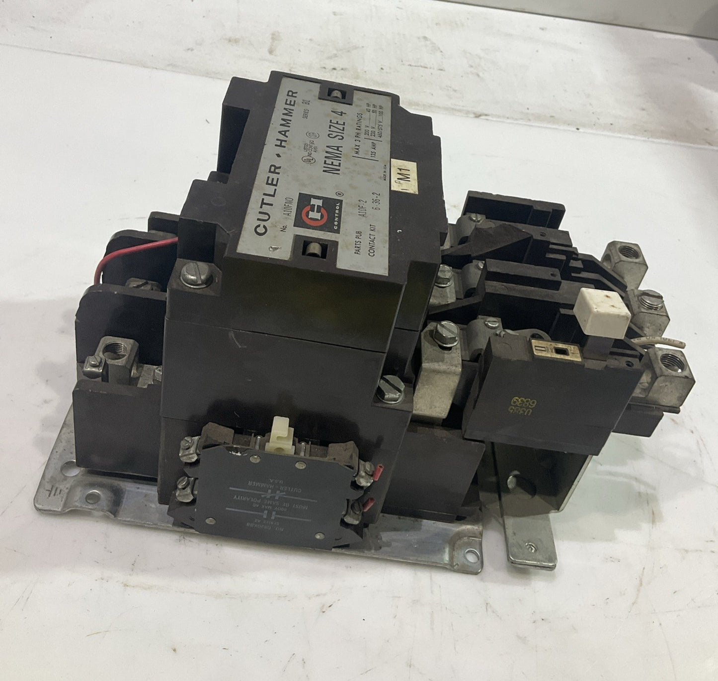 CUTLER - HAMMER  A10F-2  NEMA STARTED SIZE 4  STARTER  460/575V  135AMP  Y2M