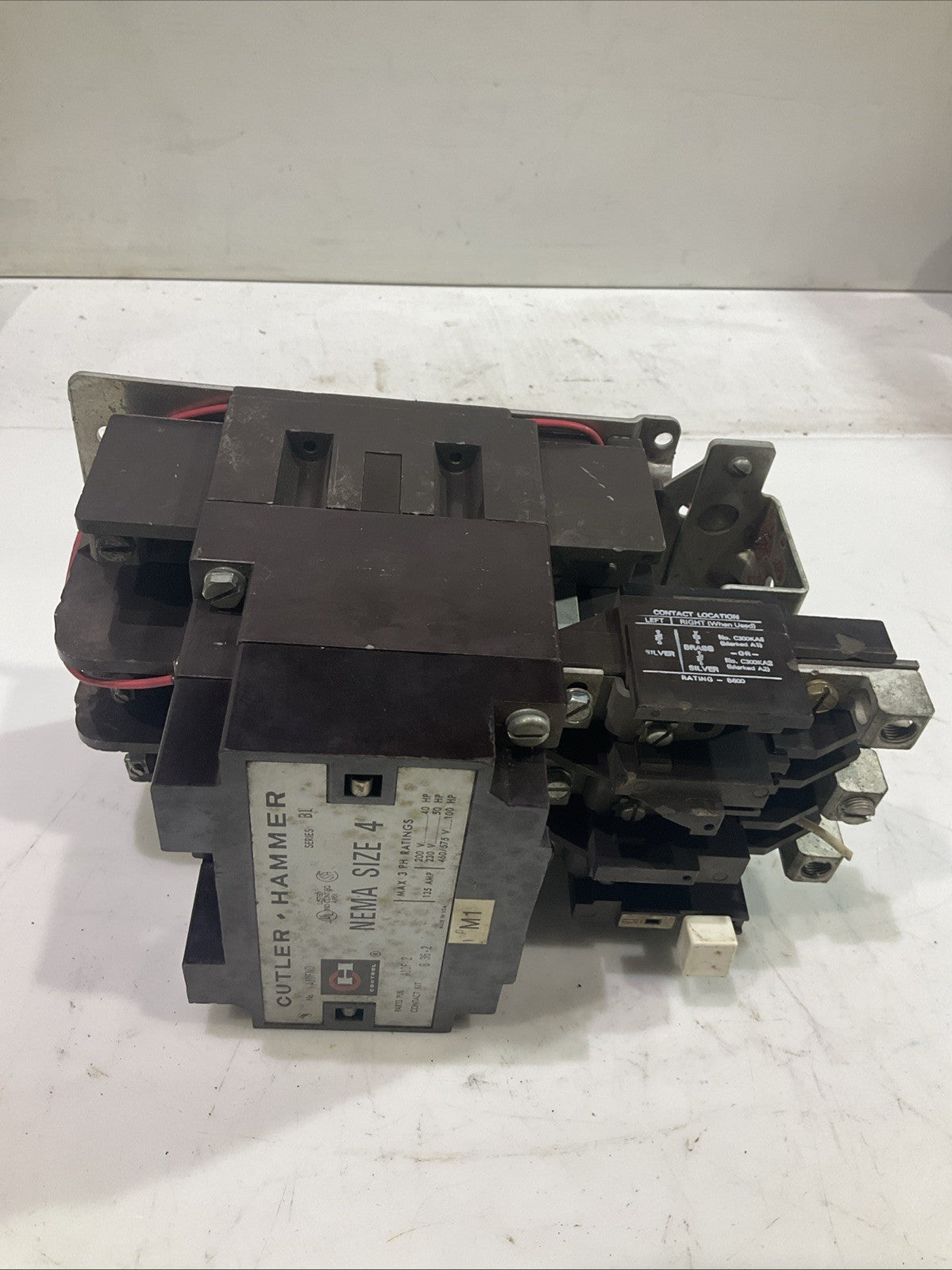 CUTLER - HAMMER  A10F-2  NEMA STARTED SIZE 4  STARTER  460/575V  135AMP  Y2M