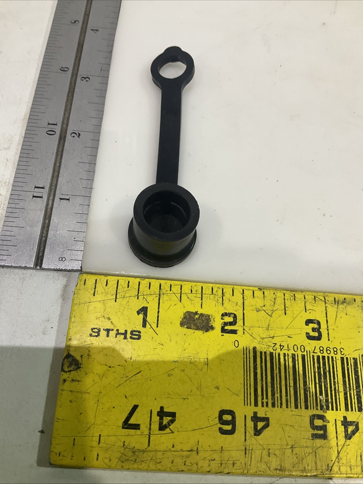 PARKER   PD6-285   QUICK  1/8  BODY DUST CUP DIVISION  LOT OF 10  Y2M