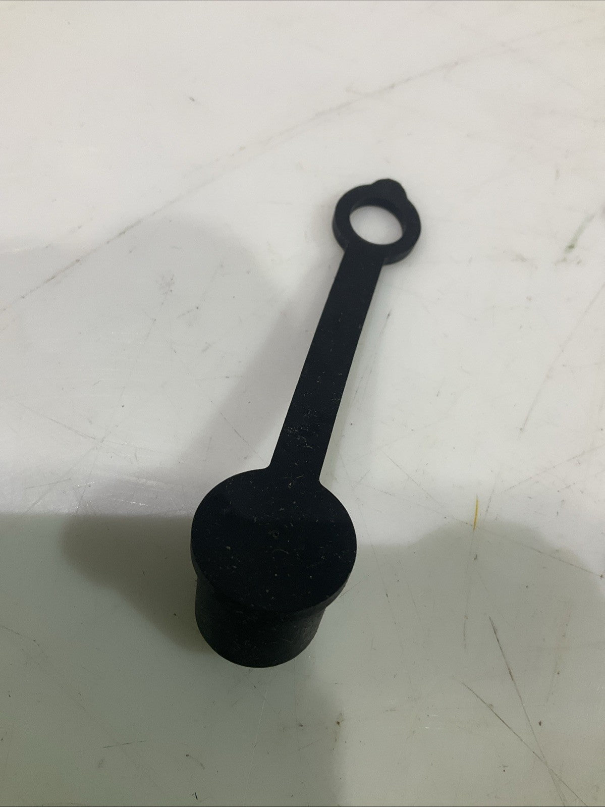 PARKER  PD6-285  QUICK  1/8 BODY  DUST CUP DIVISION  LOT OF 50   Y2M