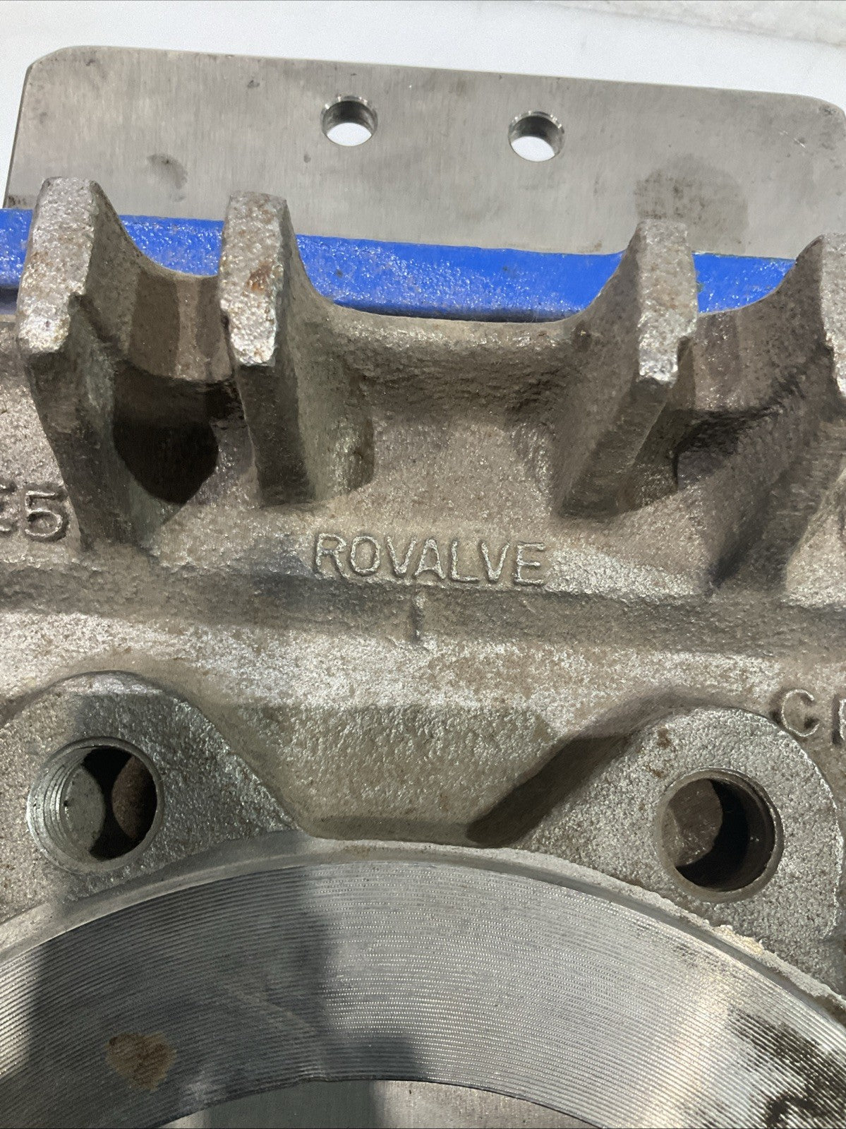 ROVALVE  SK7BE5-SS-06S  CF8M  6"  GATE  VALVE STAINLESS V2M