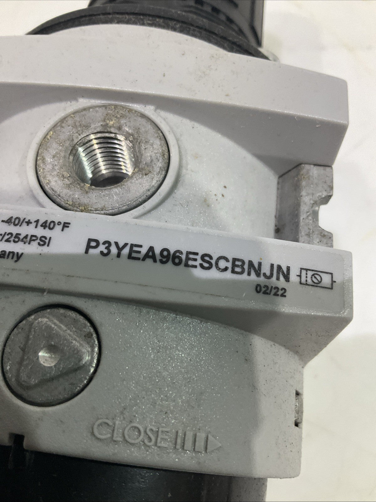 PARKER  P3YEA96ESCBNJN  REGULATOR PNEUMATIC FILTER  WATTS  Q9W