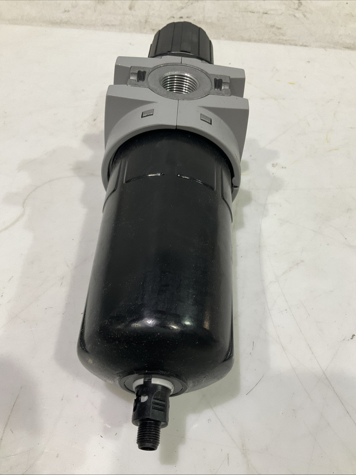 PARKER  P3YEA96ESCBNJN  REGULATOR PNEUMATIC FILTER  WATTS  Q9W
