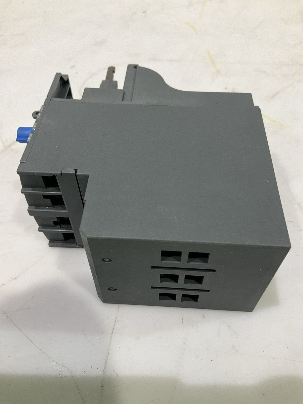 ABB  EF45-45  1SAX221001R1102  ELECTRONIC  RELAY  OVERLOAD  Q9W
