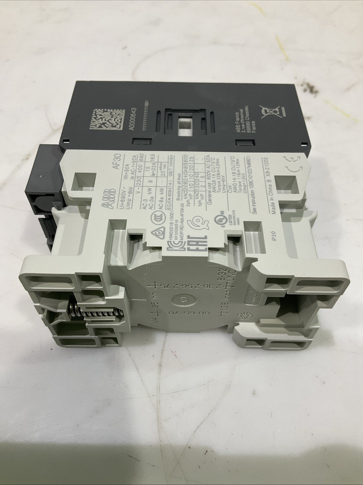 ABB  AF30-30-00-1100  1SBL277001R1100  CONTACTOR  COIL24 60VAC/DC  Q9W