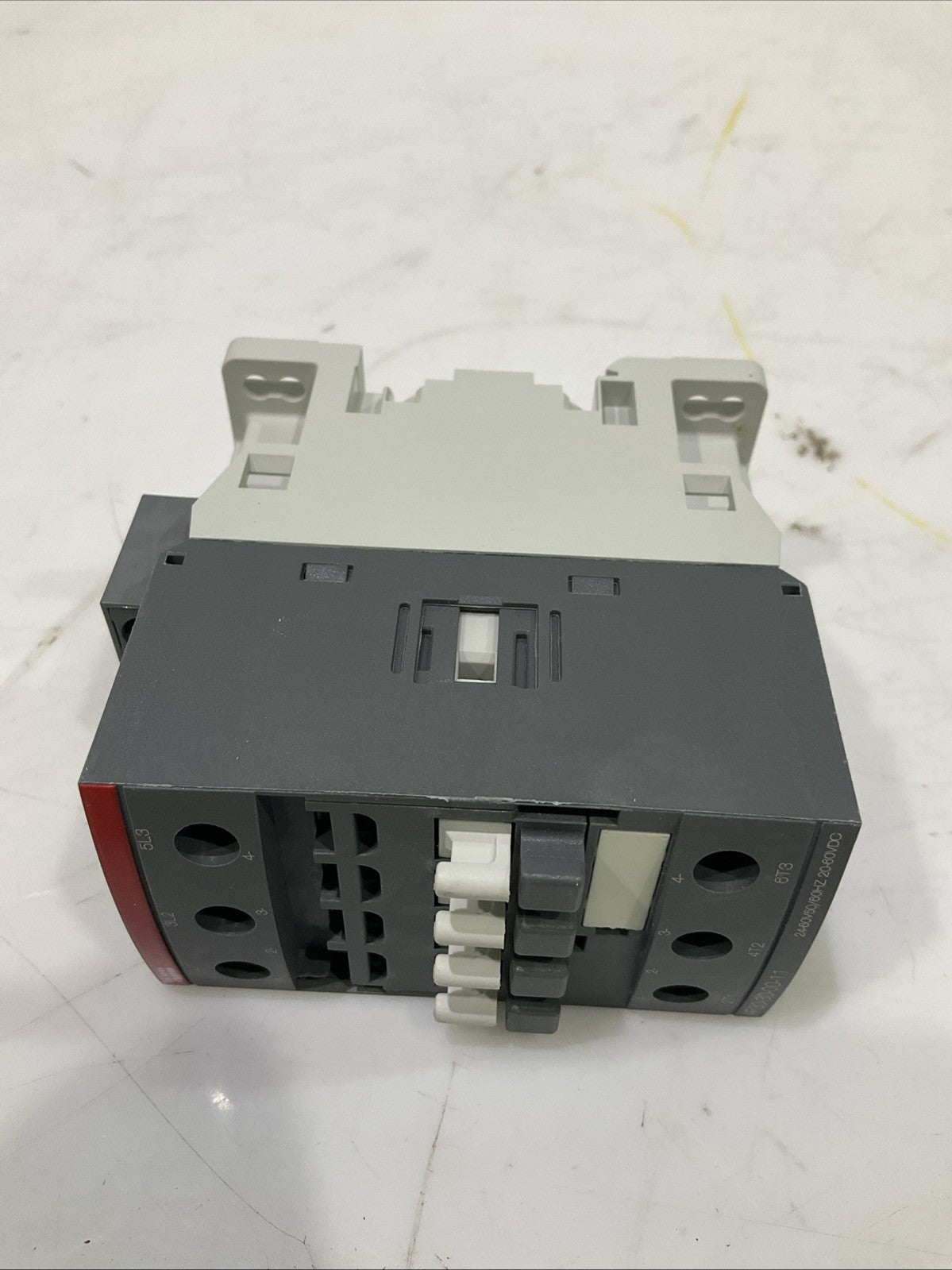 ABB  AF30-30-00-1100  1SBL277001R1100  CONTACTOR  COIL24 60VAC/DC  Q9W