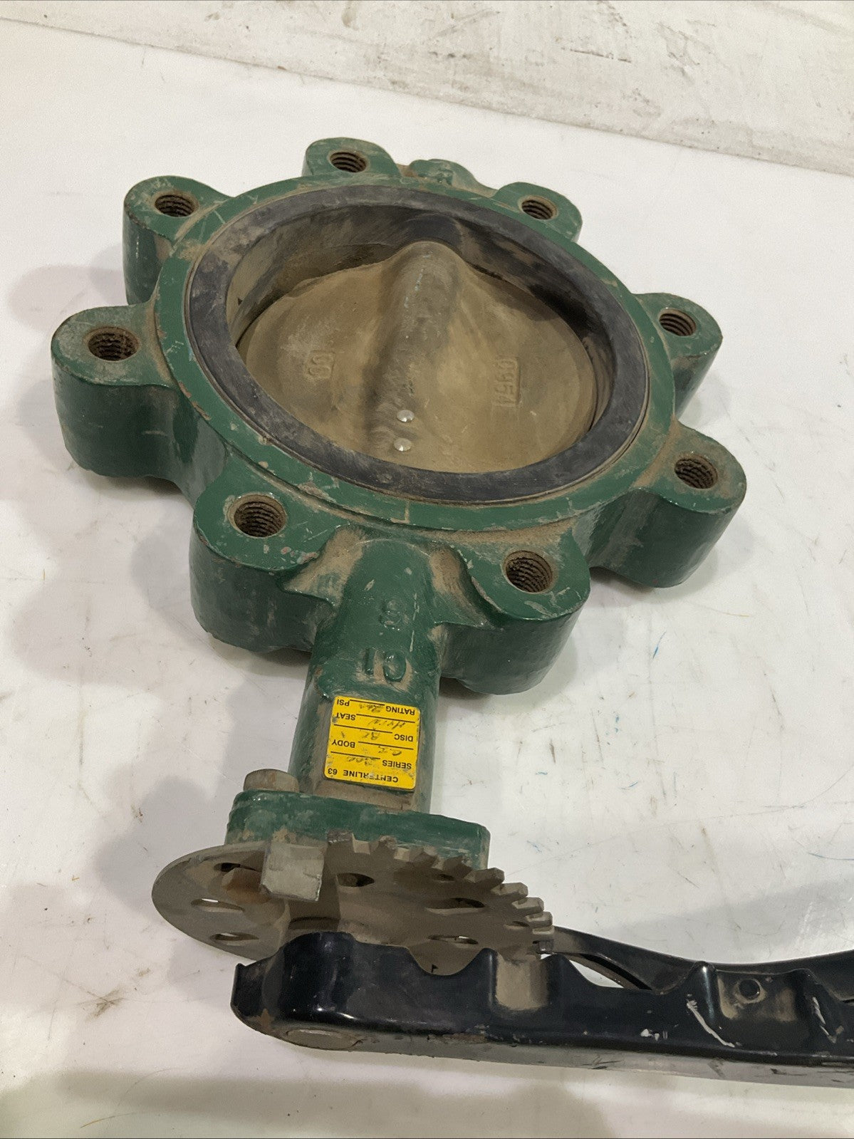 VELAN CENTERLINE 63 C954  CI BODY  200PSI 6" BUTTERFLY VALVE   V2M