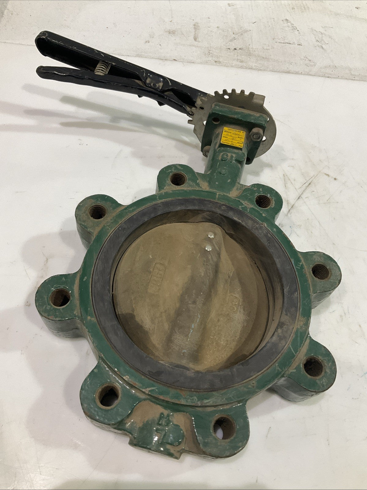 VELAN CENTERLINE 63 C954  CI BODY  200PSI 6" BUTTERFLY VALVE   V2M