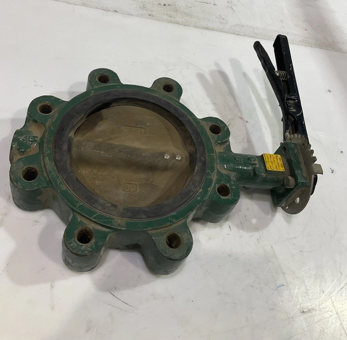 VELAN CENTERLINE 63 C954  CI BODY  200PSI 6" BUTTERFLY VALVE   V2M