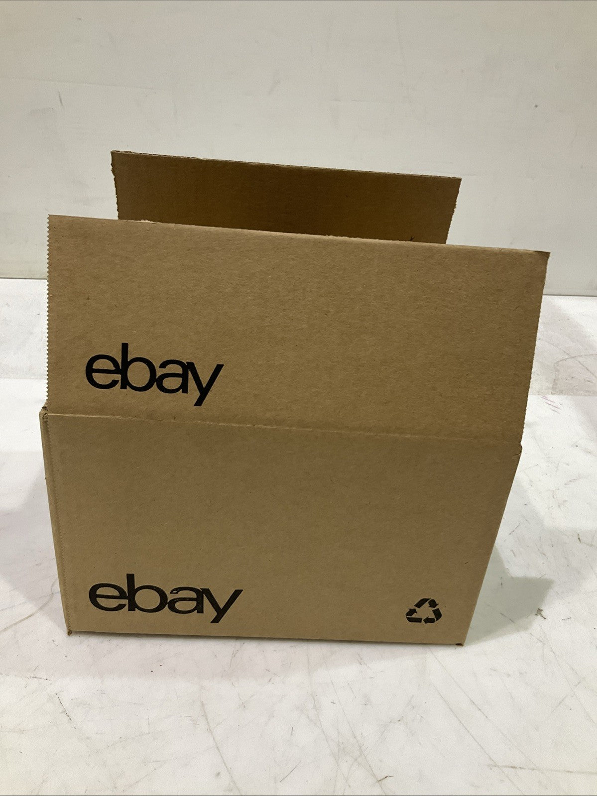 SWAGELOK B-PB6-PM4  PUSH ON HOSE FITTING LOT OF 220   R5T