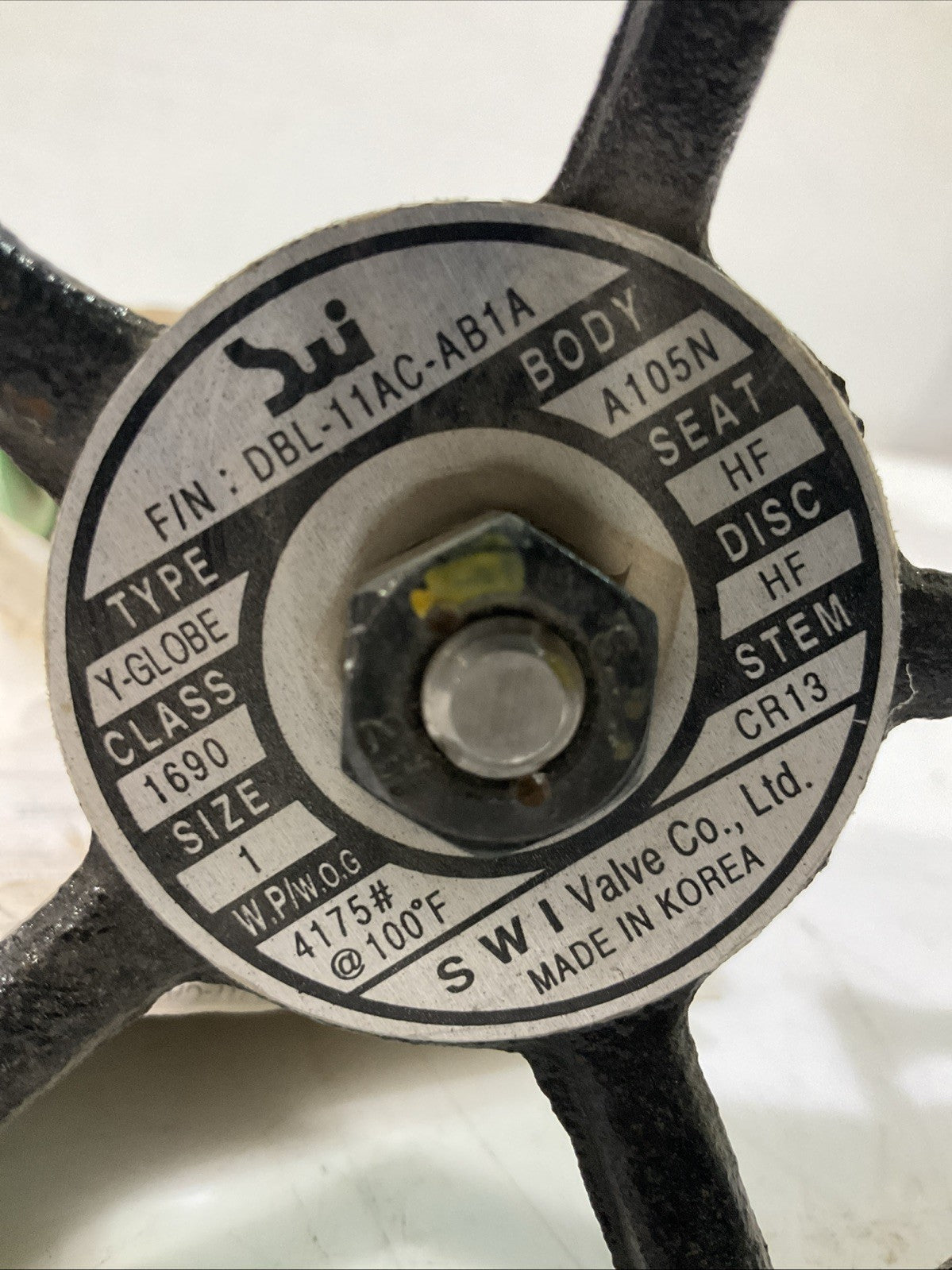 SWI  A105N  BDL-11AC-AB1A SIZE 1”  STEEL  WEDGE GATES  VALVE  Y-GLOBE   V2M