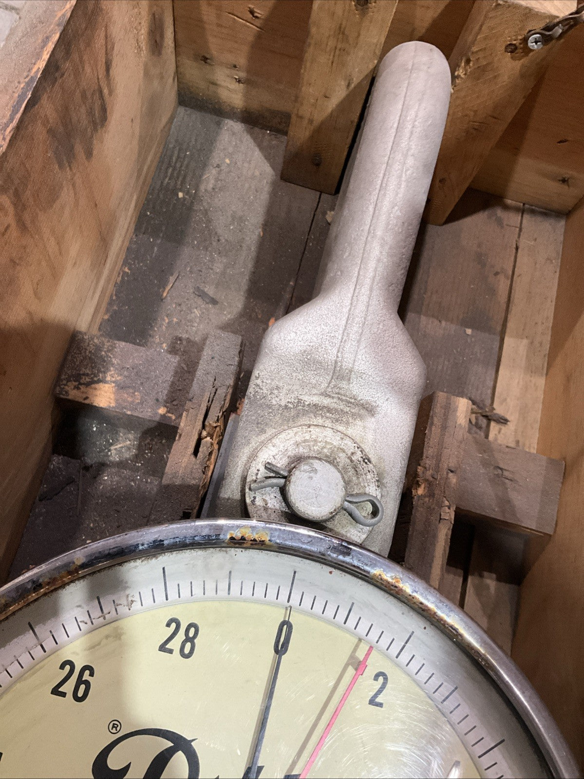 DILLON-DYNAMOMETER  3.277.705.  CAPACITY  30,000LB. DIVISIONS 200LB  R5T