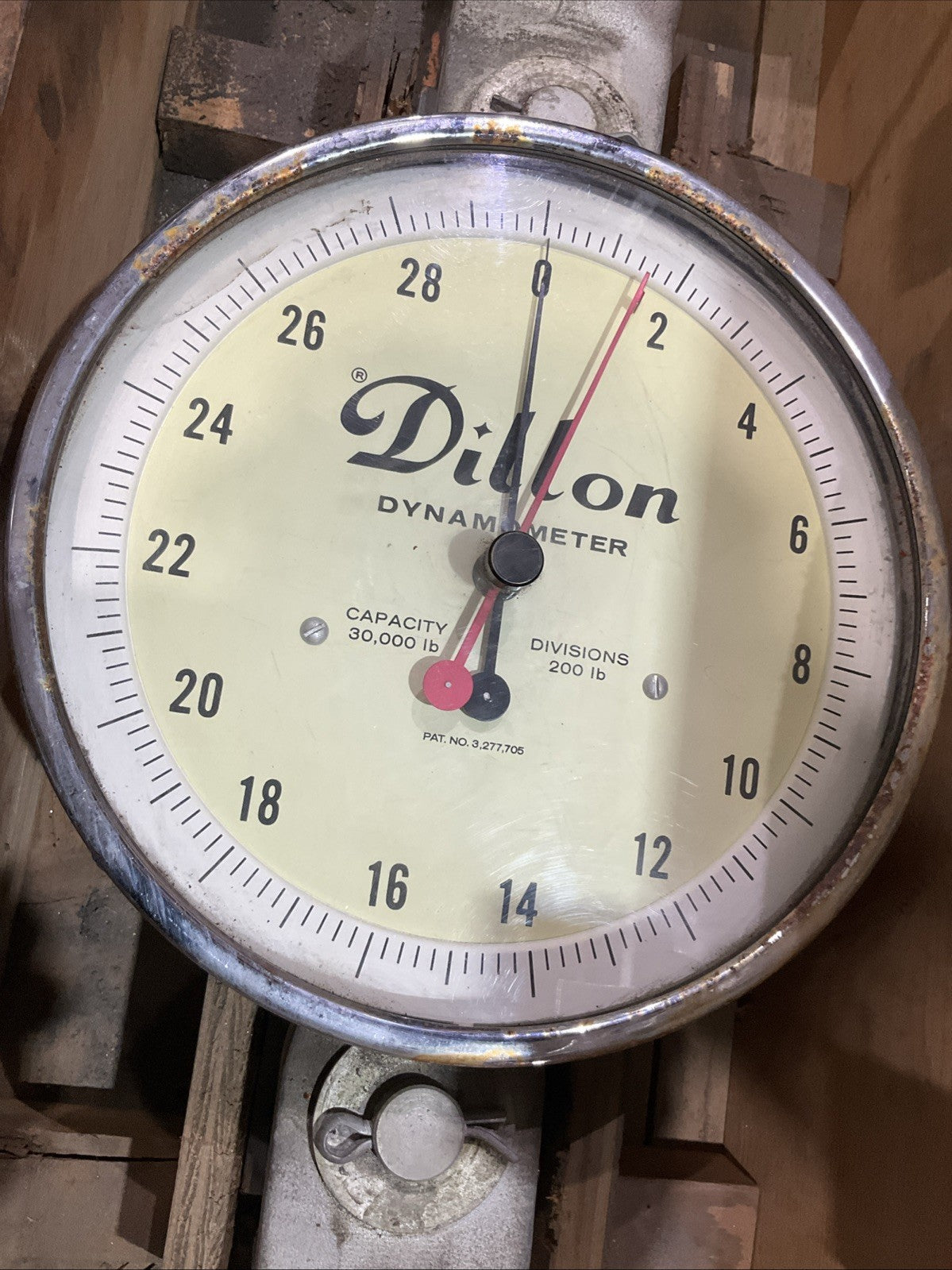 DILLON-DYNAMOMETER  3.277.705.  CAPACITY  30,000LB. DIVISIONS 200LB  R5T