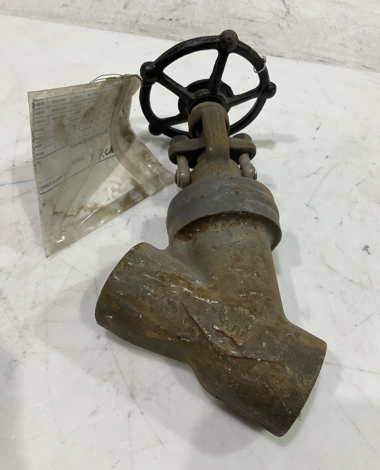 SWI  A105N  BDL-11AC-AB1A SIZE 1”  STEEL  WEDGE GATES  VALVE  Y-GLOBE   V2M