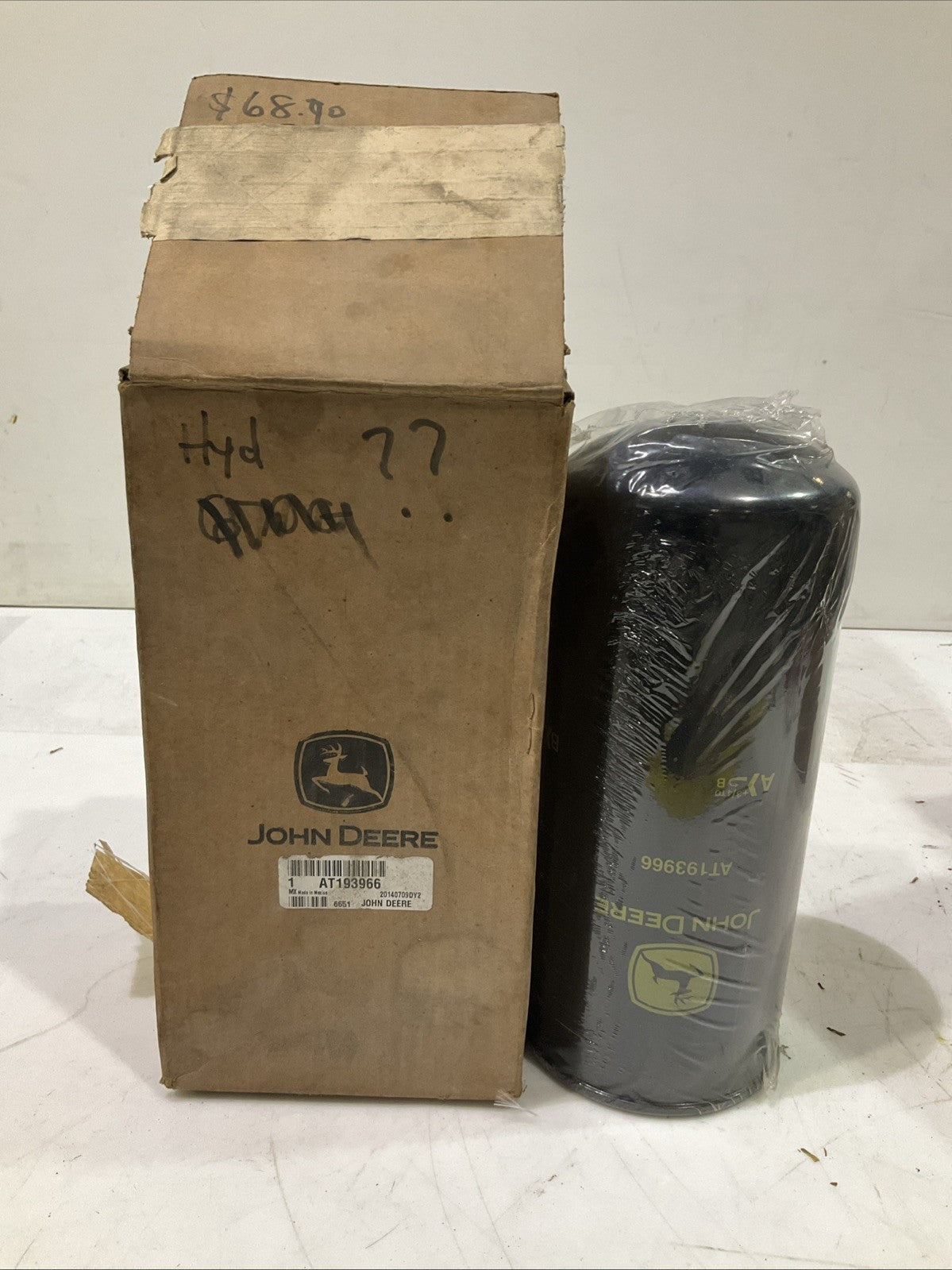 JOHN DEERE   AT193966  HYDRAULIC OIL  FILTER  LOT OF 2  Q9W