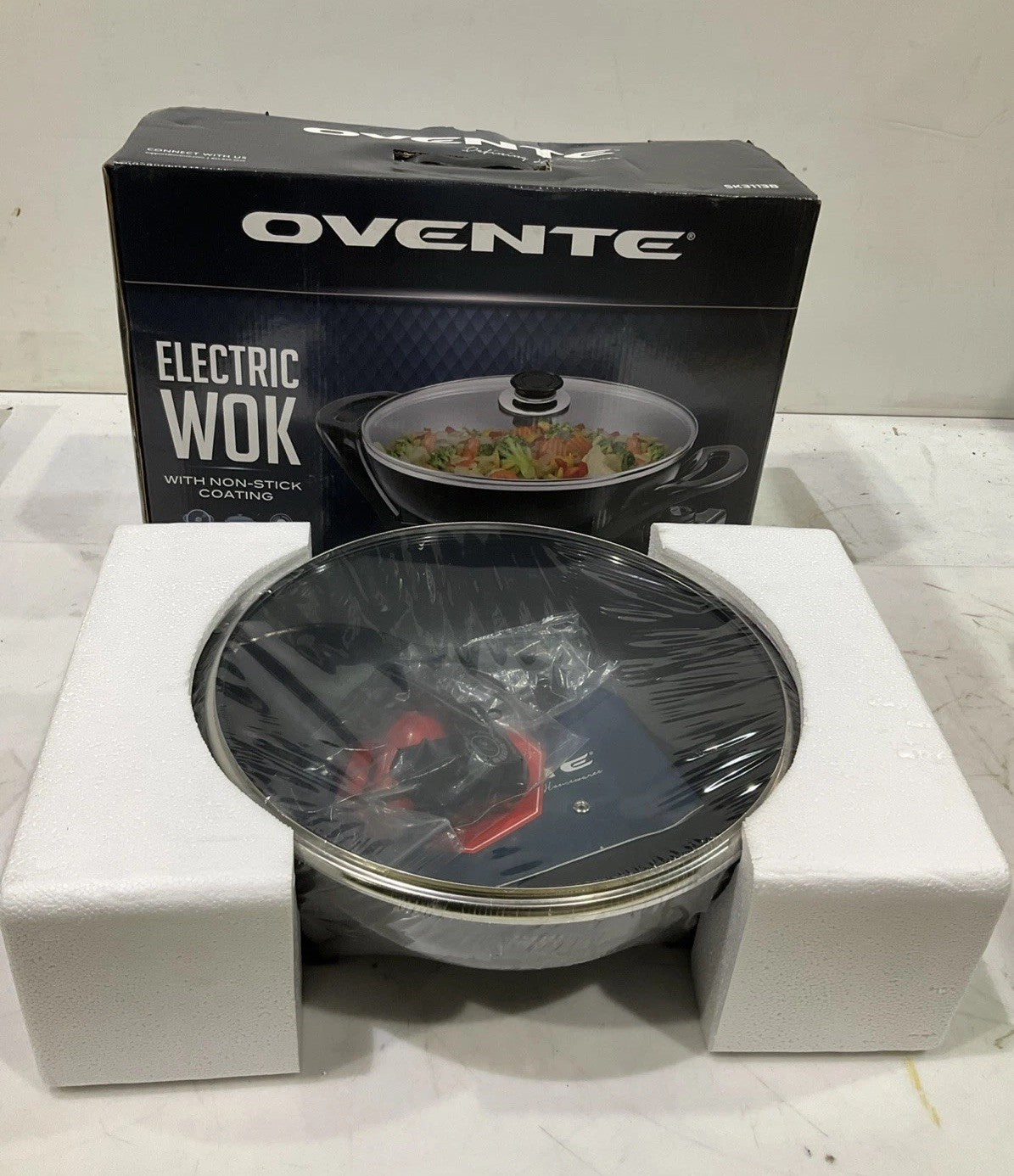 OVENTE  SK3113B  4.5-LITER  ELECTRIC  WORK  WITH NON-STICK  COATING SKILLET  Q9W