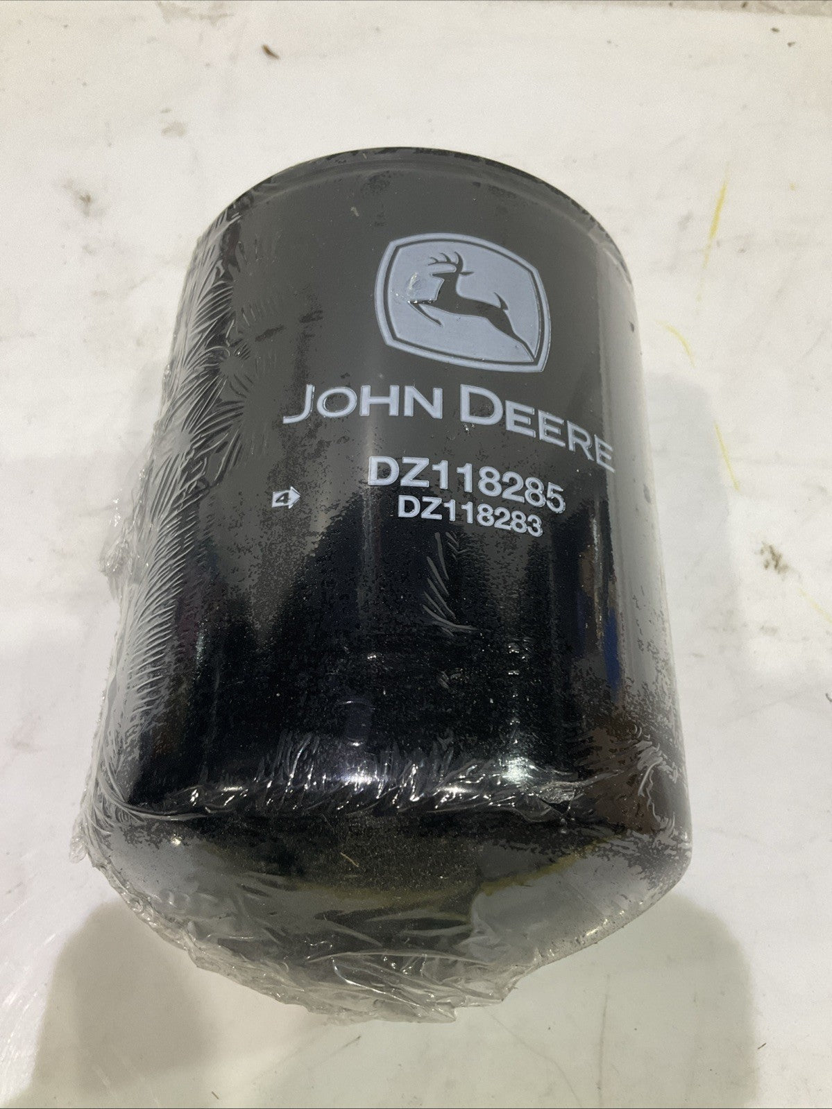 JOHN  DEERE   DZ118283  OIL CHANGE FILTER  KIT  LOT OF 2  Q9W