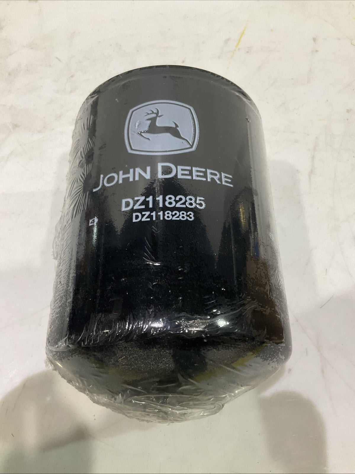 JOHN  DEERE   DZ118283  OIL CHANGE FILTER  KIT  LOT OF 2  Q9W