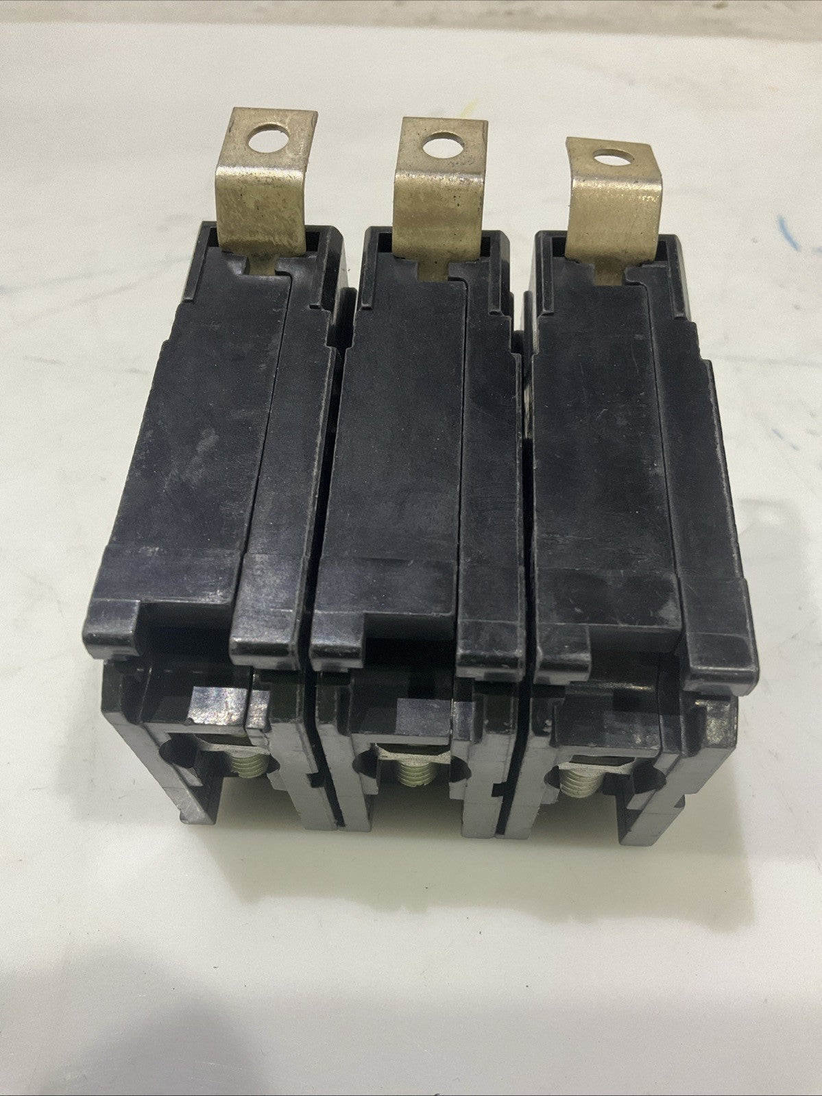 EATON  BAB3100H  100AMP   3POLE  CIRCUIT  BREAKER   H5P